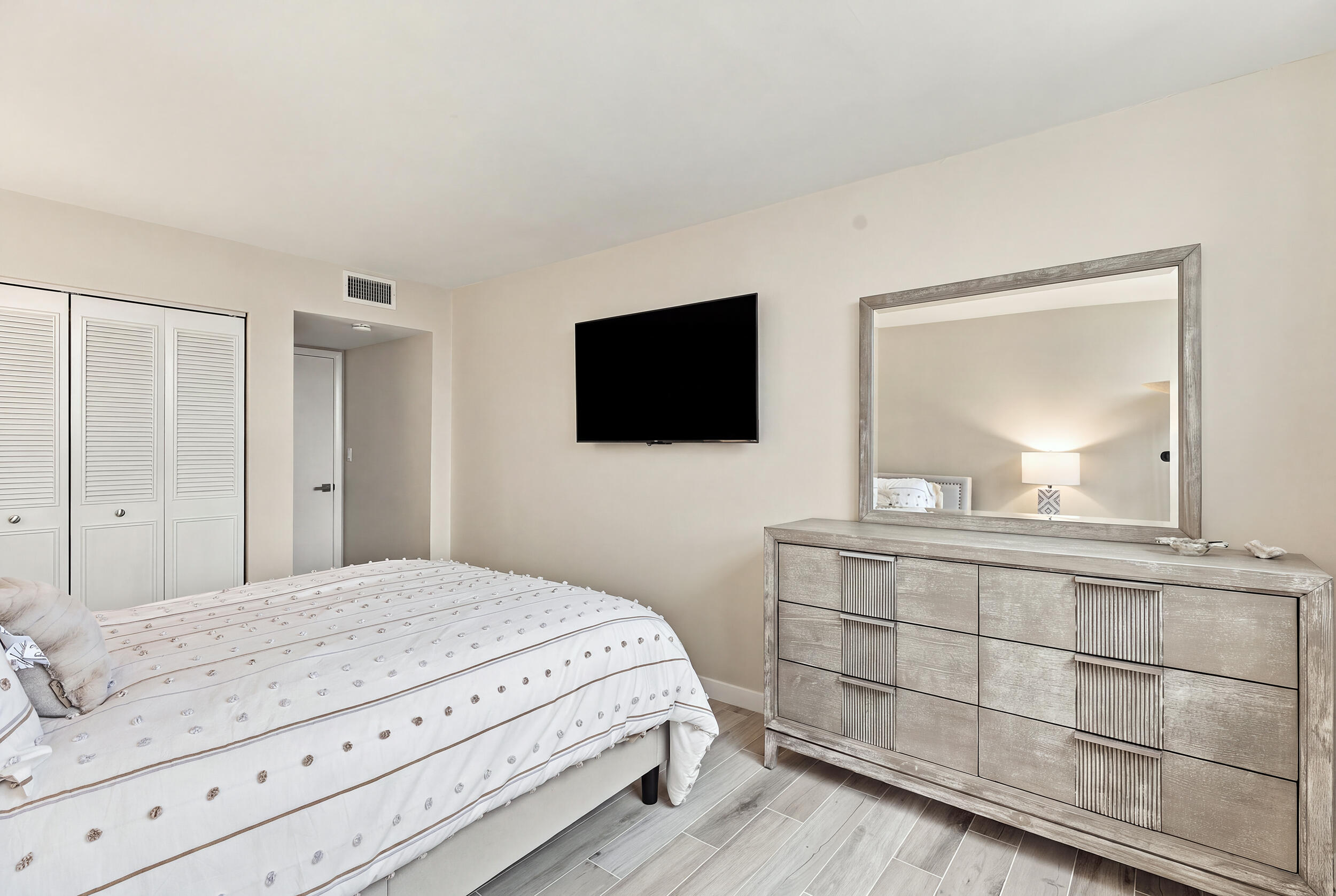 3540 S Ocean Boulevard 611 Property Photo 14