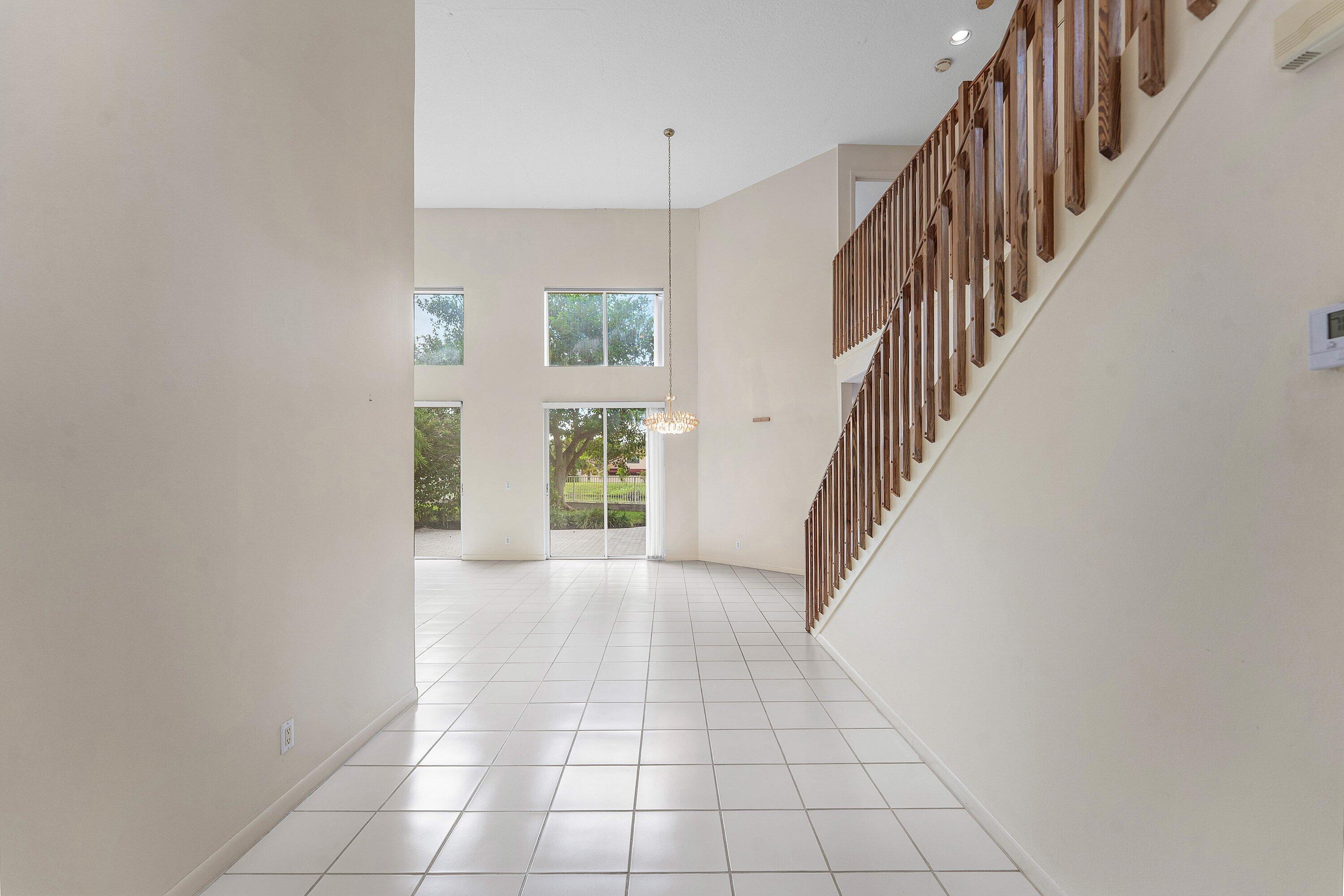 23350 Torre Circle Property Photo 9