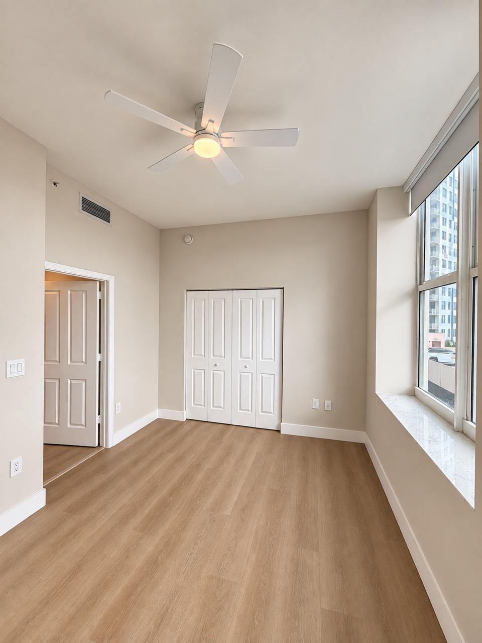511 Se 5th Avenue 607 Property Photo 16