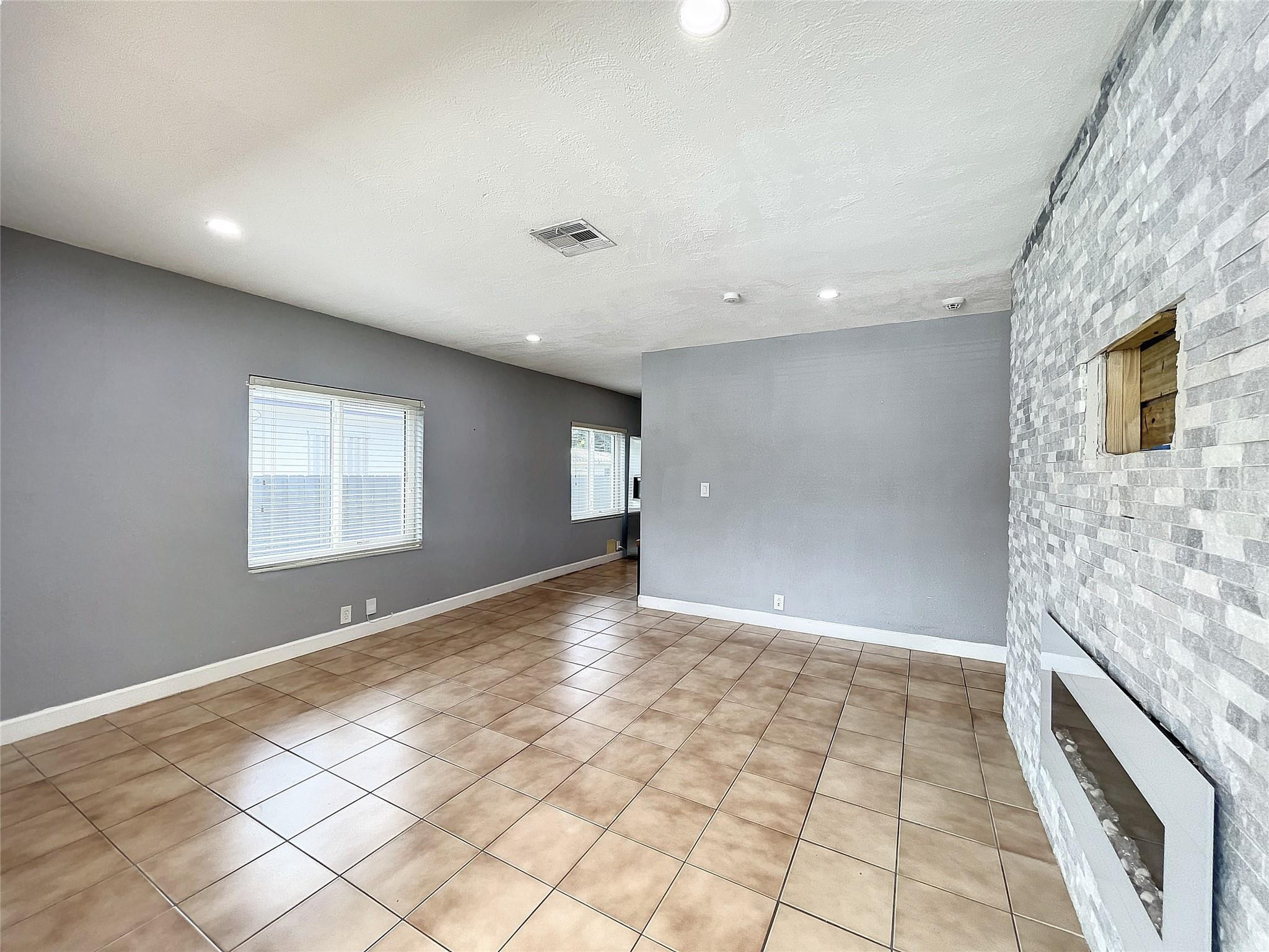 2649 Johnson Street Property Photo 21