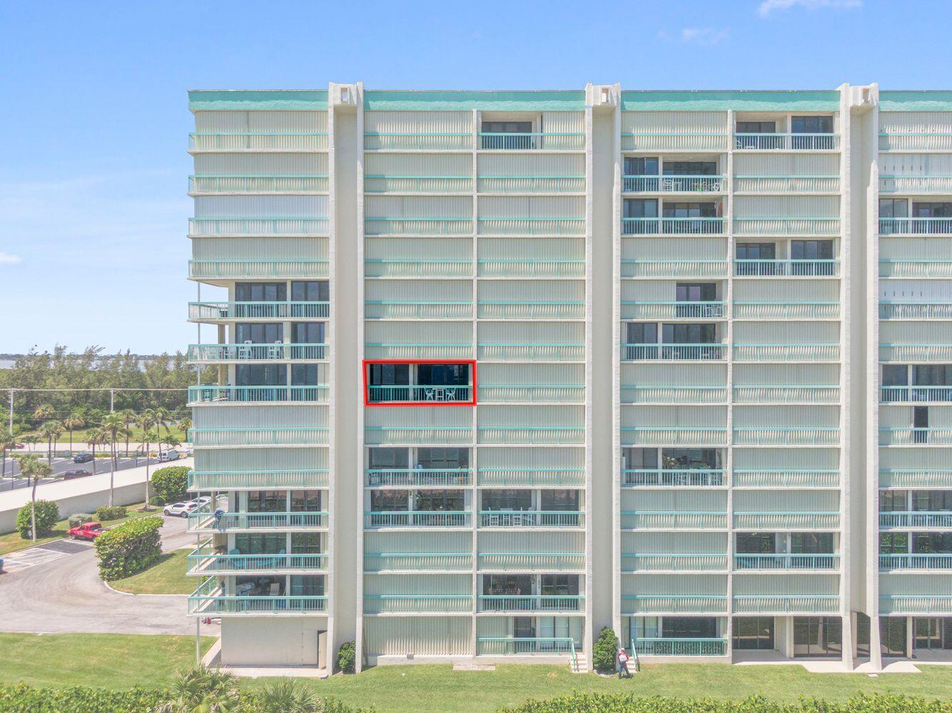 9940 S Ocean Drive 609 Property Photo 3