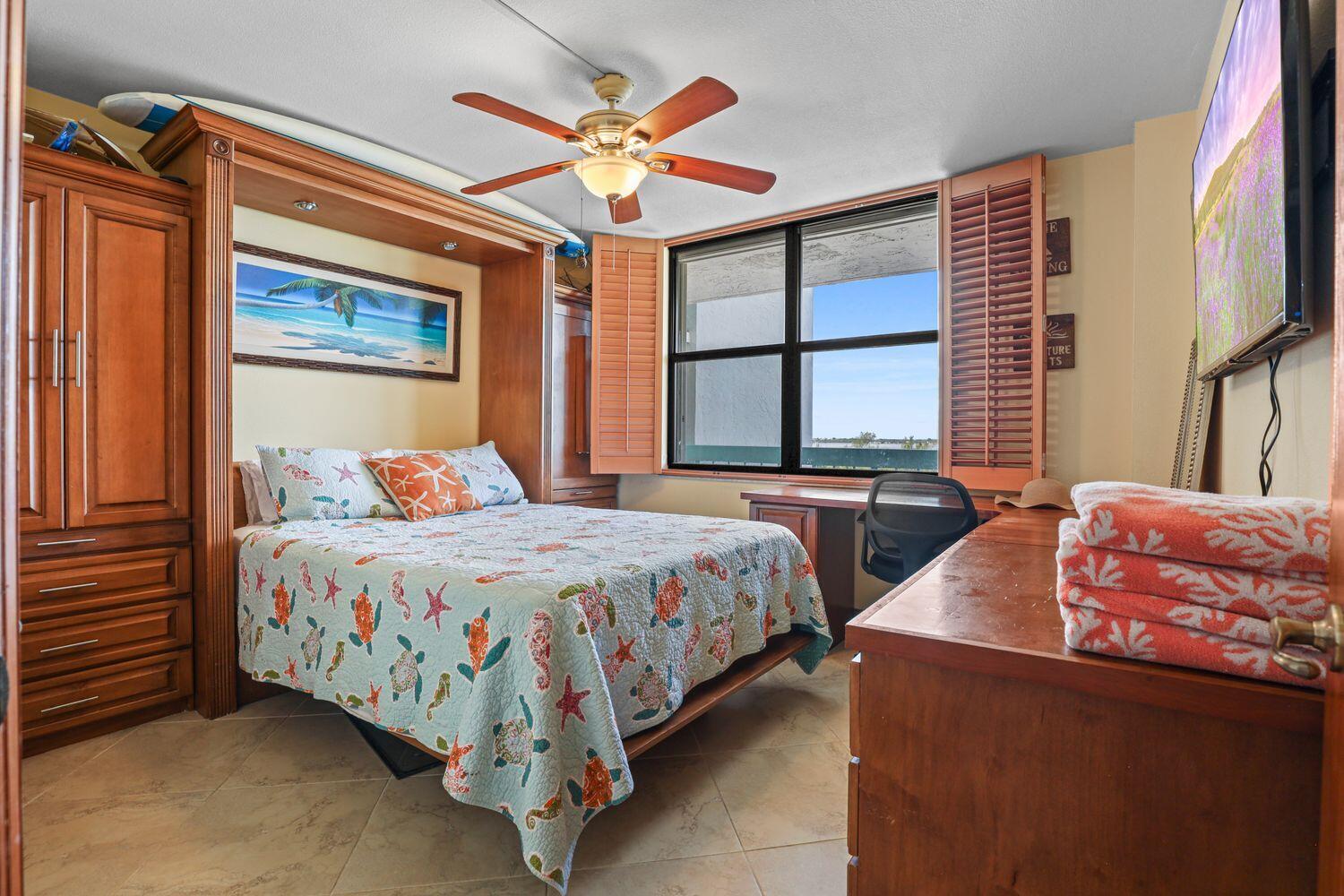 9940 S Ocean Drive 609 Property Photo 18