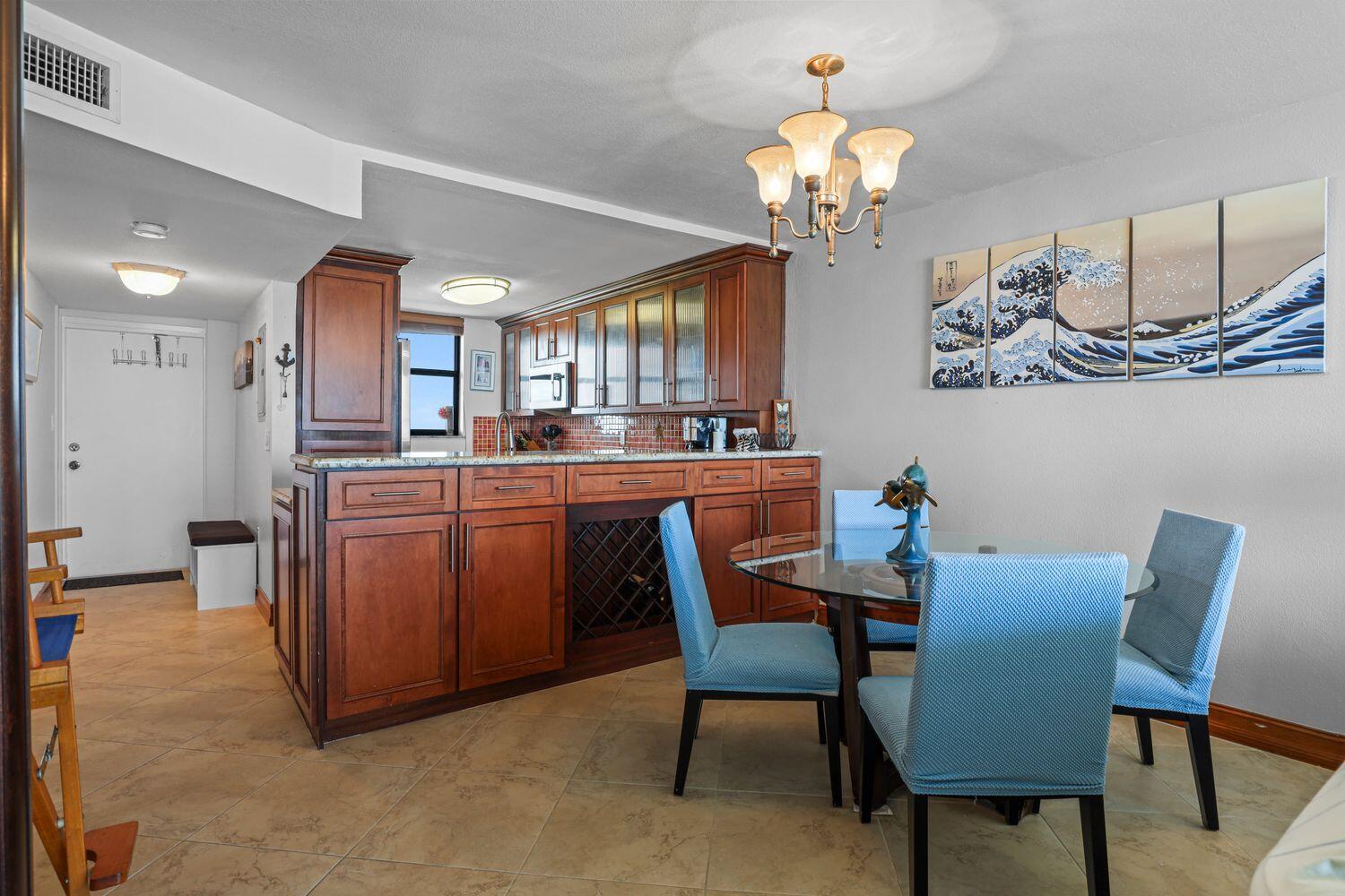 9940 S Ocean Drive 609 Property Photo 36