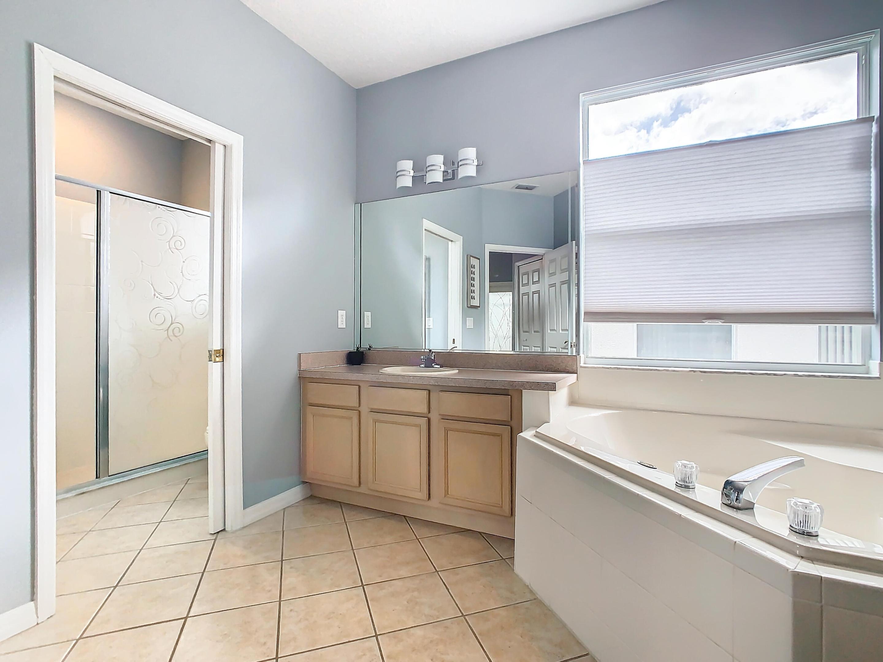 304 Calabay Parc Boulevard Property Photo 25