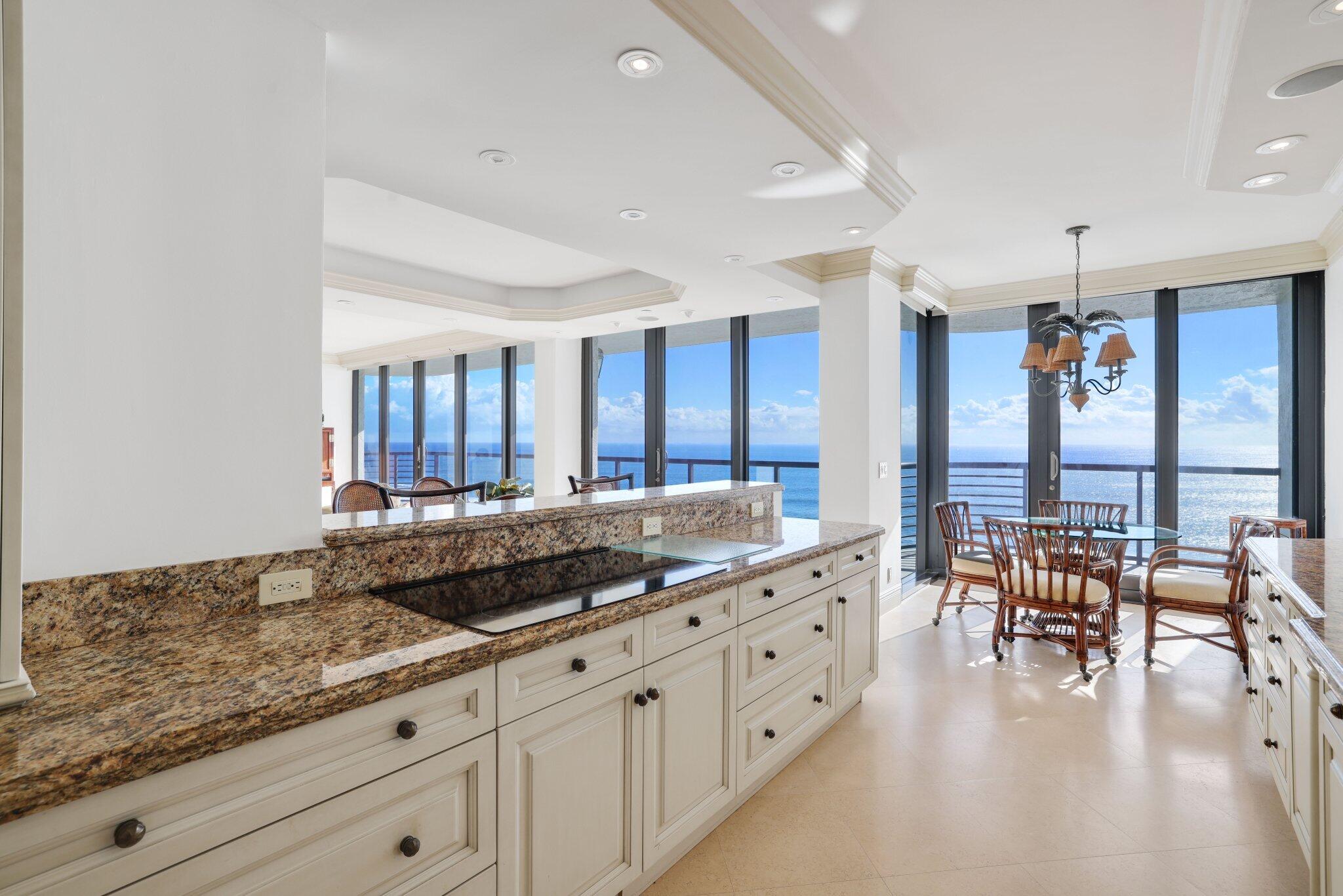 2727 S Ocean Boulevard 1502 Property Photo 13