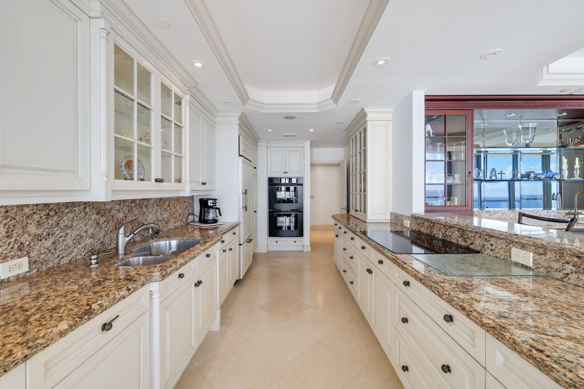 2727 S Ocean Boulevard 1502 Property Photo 15