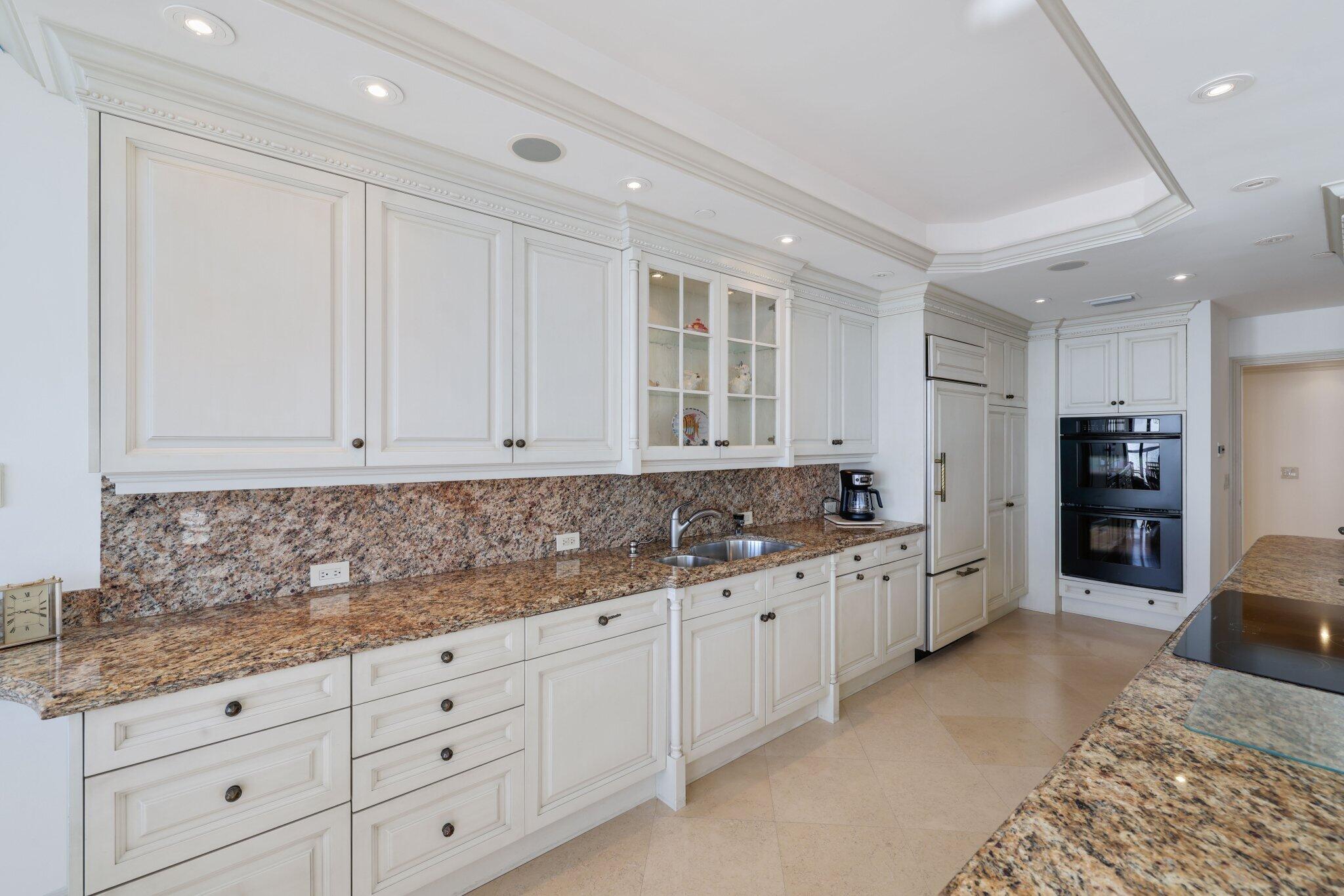 2727 S Ocean Boulevard 1502 Property Photo 16