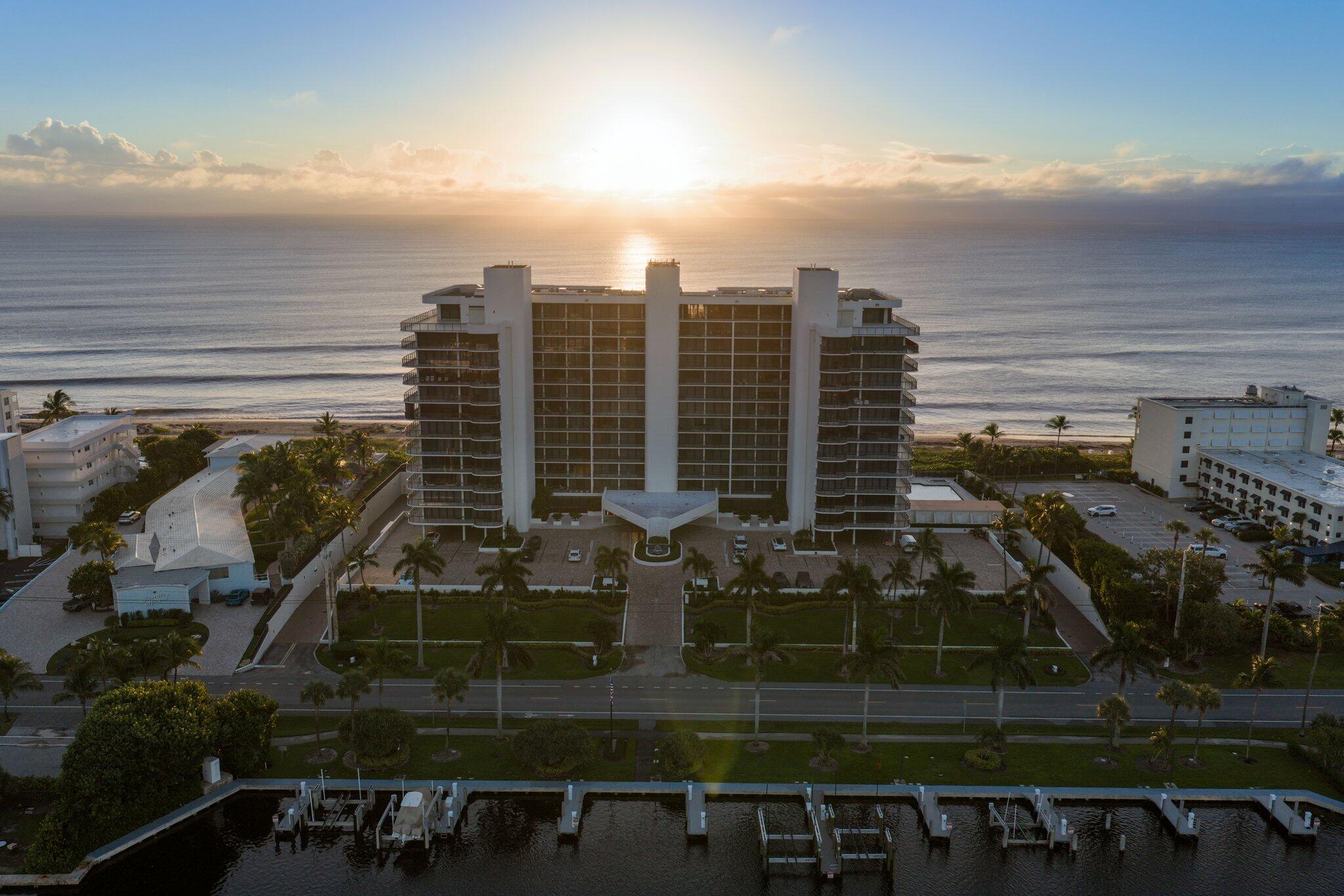 2727 S Ocean Boulevard 1502 Property Photo 90