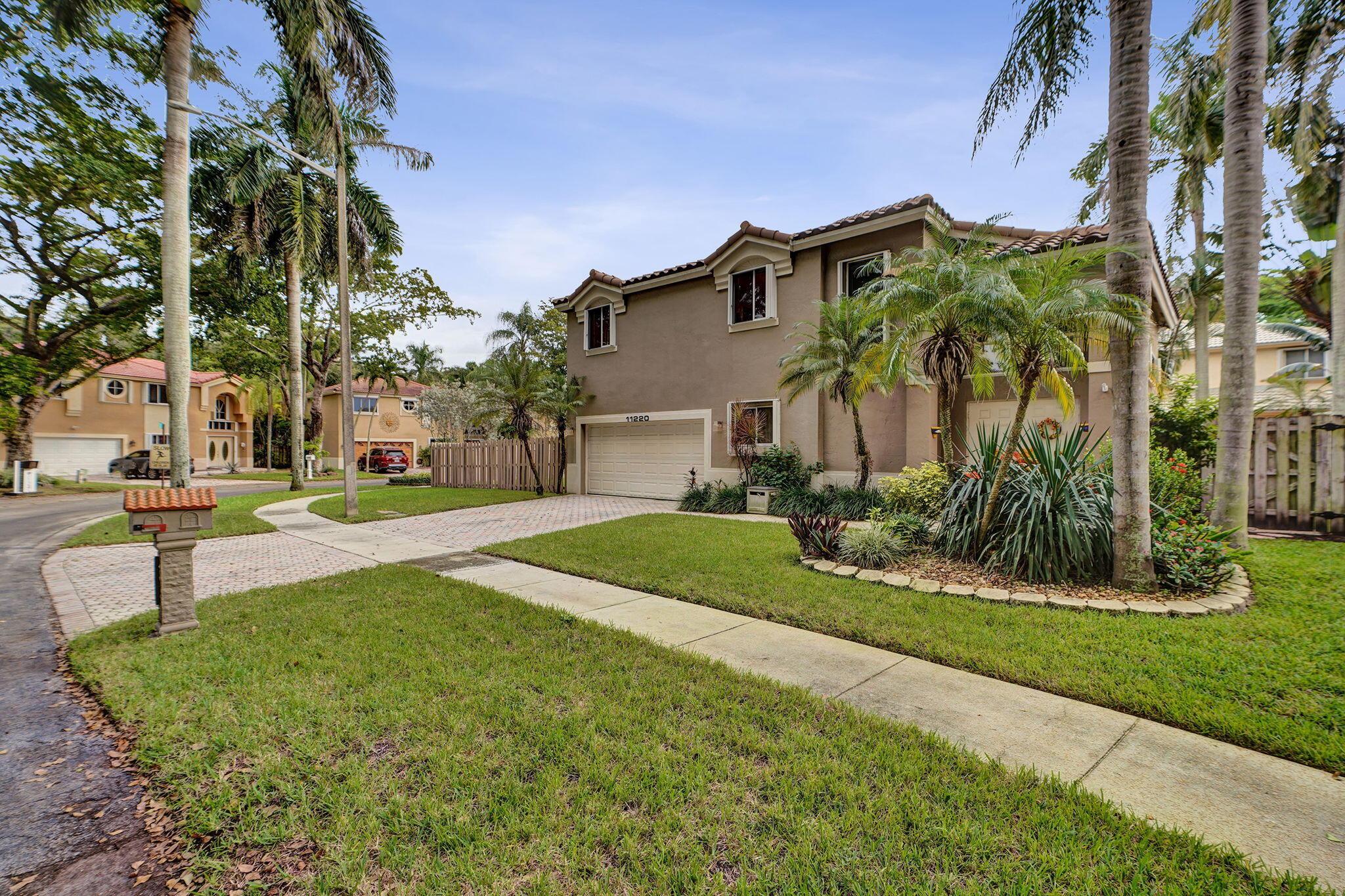 11220 Reveille Road Property Photo 2