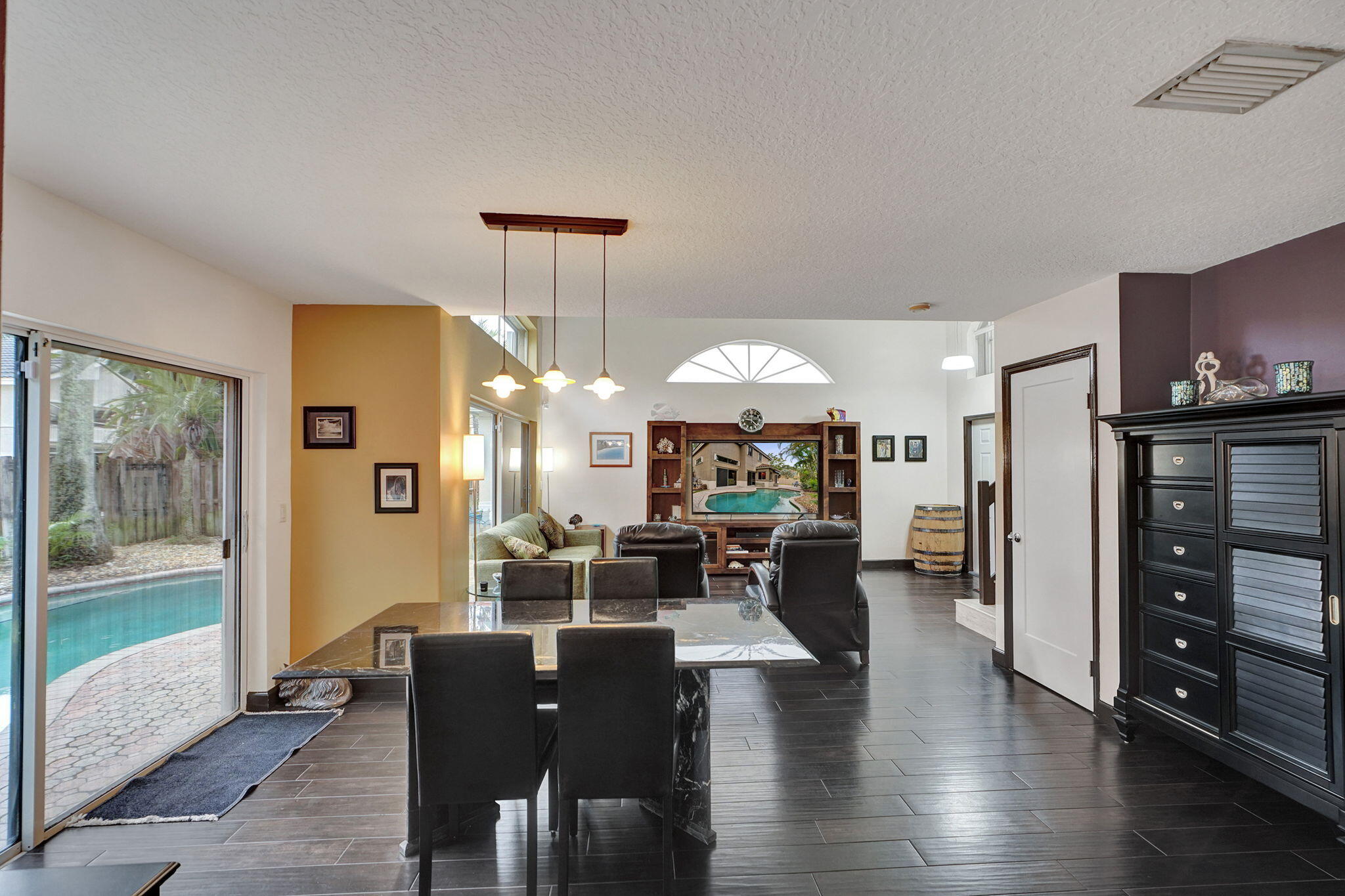 11220 Reveille Road Property Photo 14
