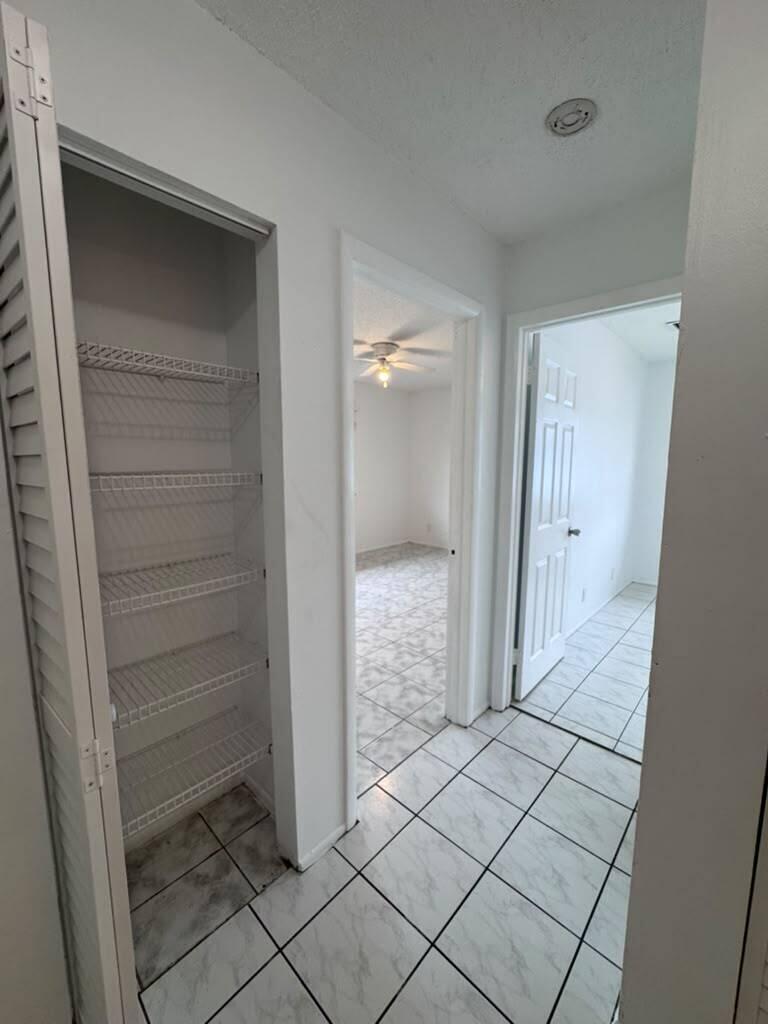 208 E Tiffany Drive 2 Property Photo 13