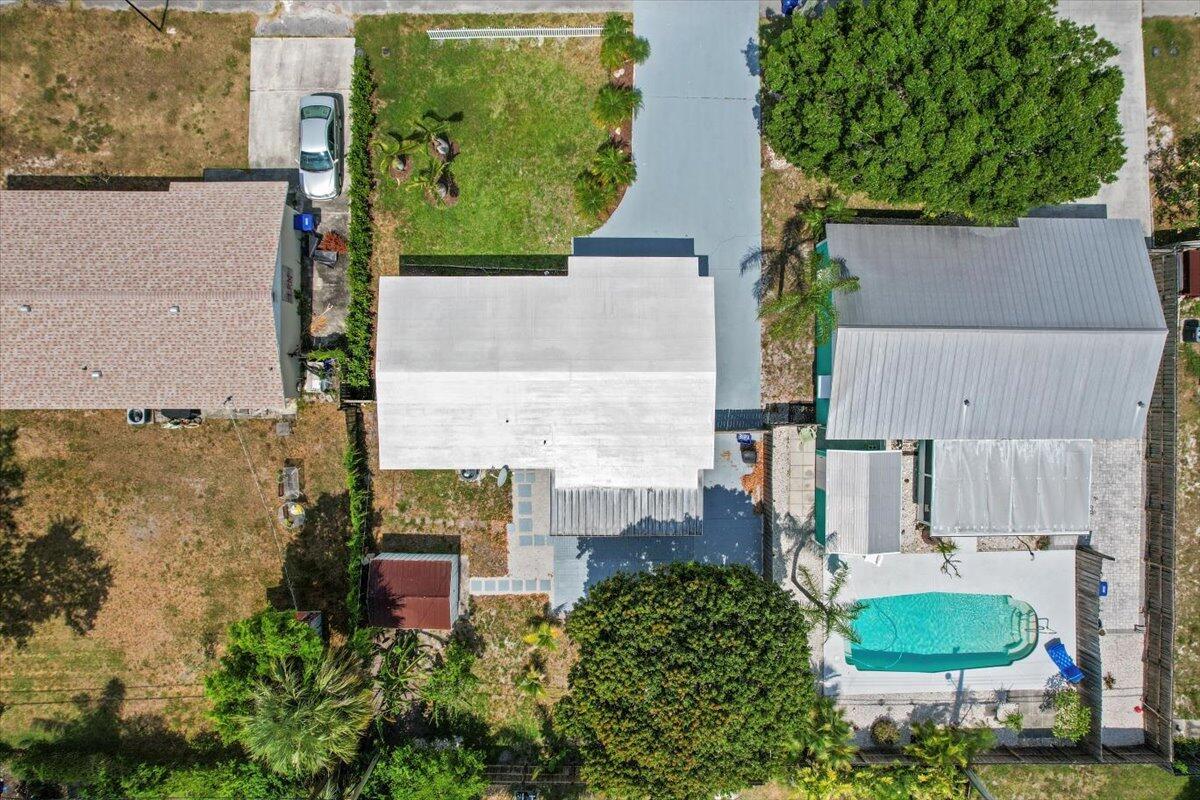 503 N Pennock Lane Property Photo 36