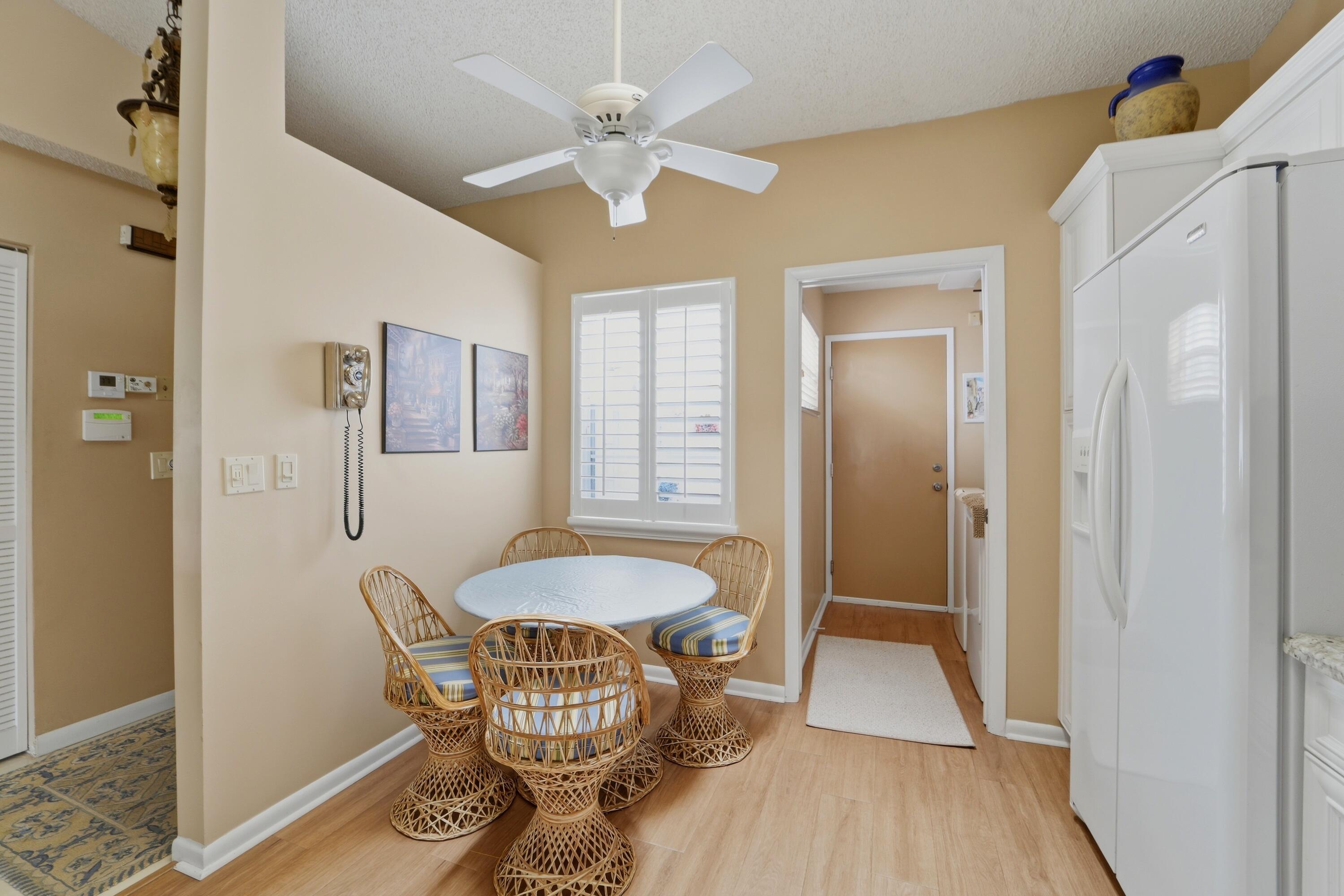 6375 Mill Pointe Circle Property Photo 5