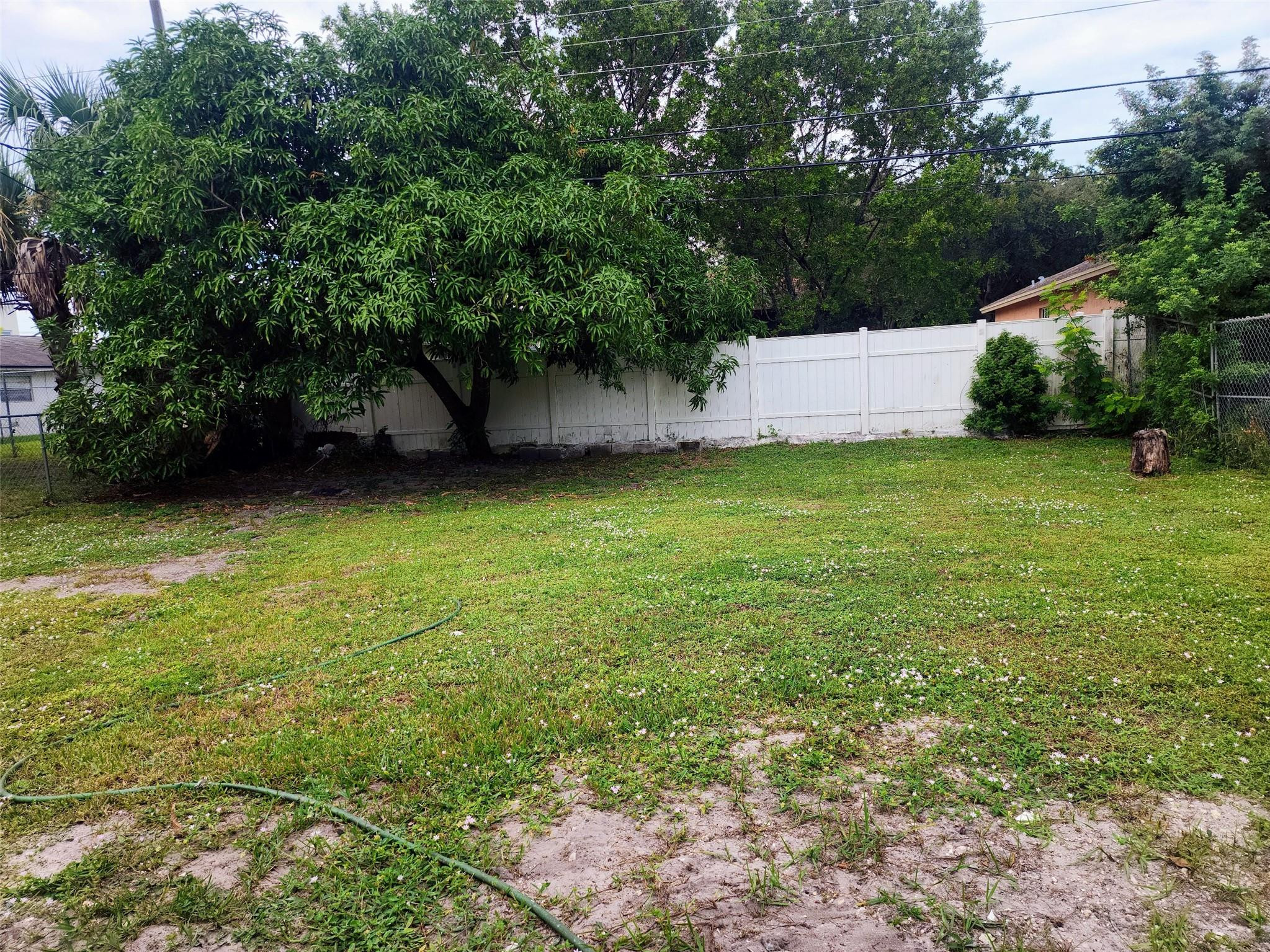 2549 Nw 4th Court Property Photo 11