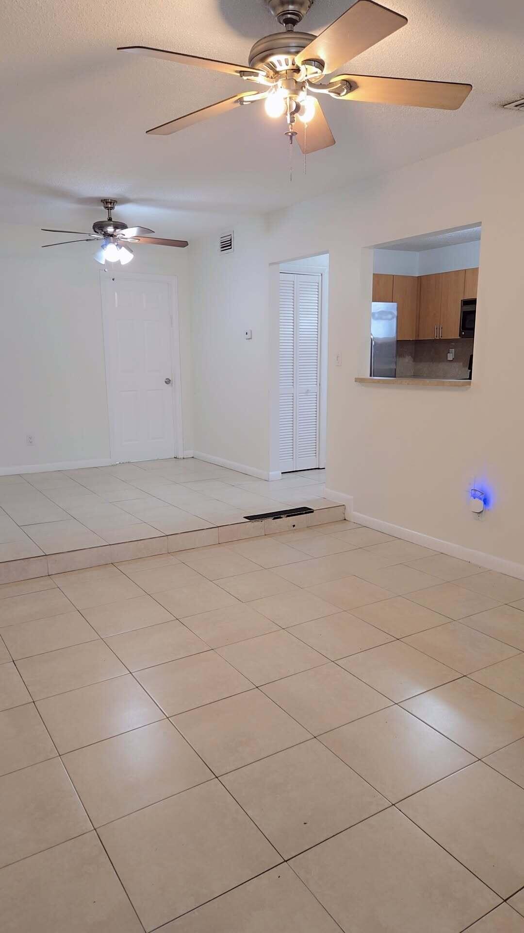 2521 Sw 58th Manor Property Photo 7