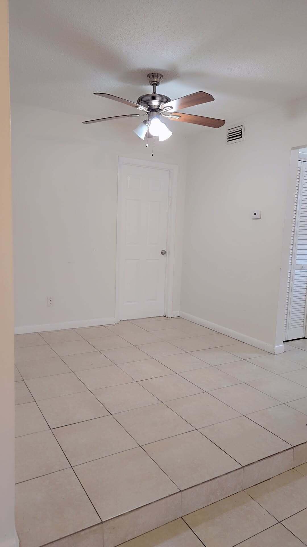2521 Sw 58th Manor Property Photo 21