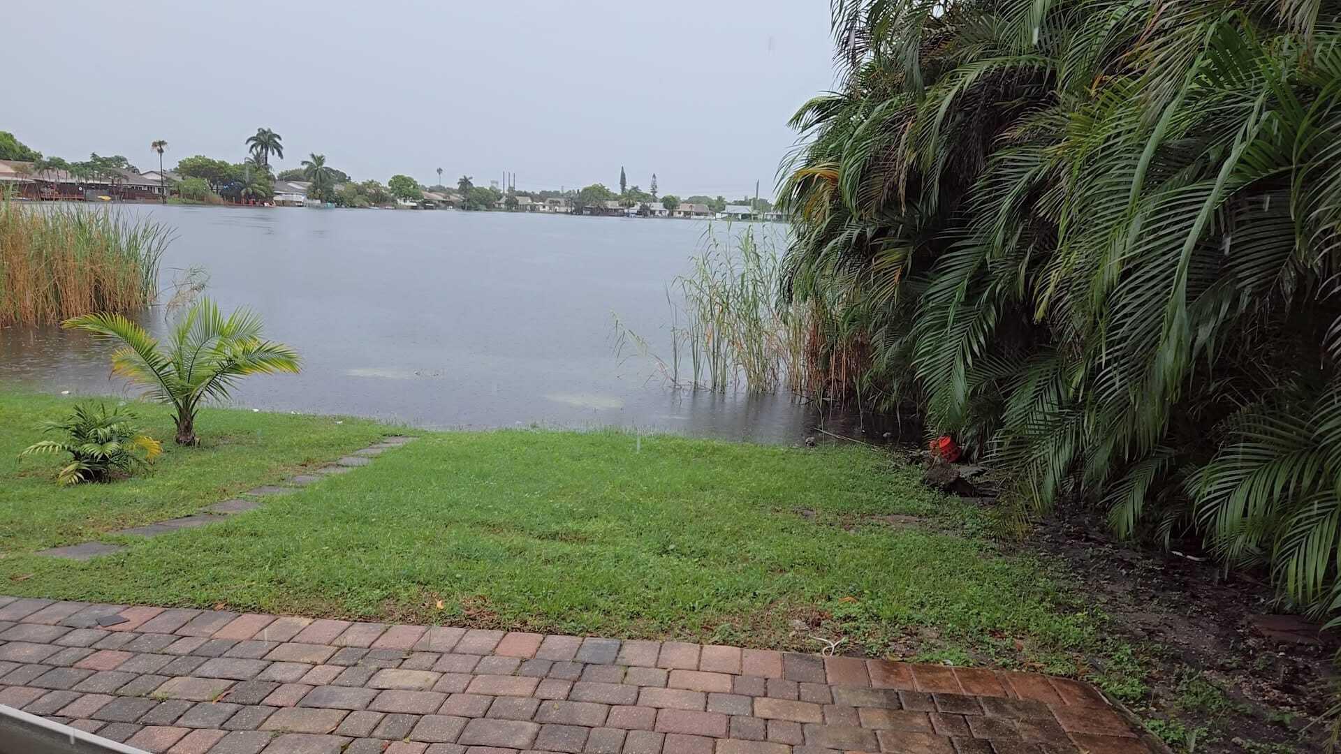 2521 Sw 58th Manor Property Photo 28