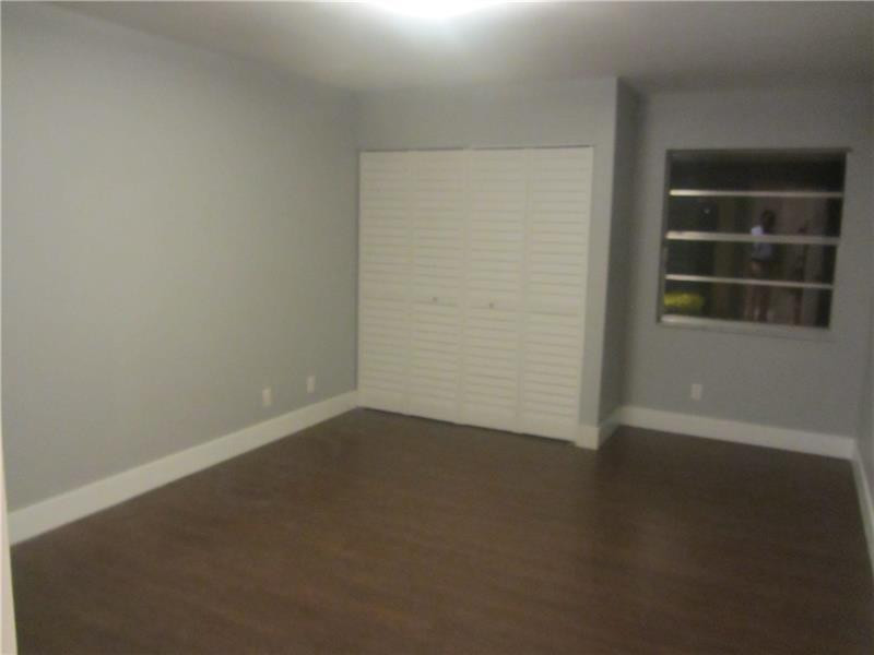 8761 Holly Court 201 Property Photo 9