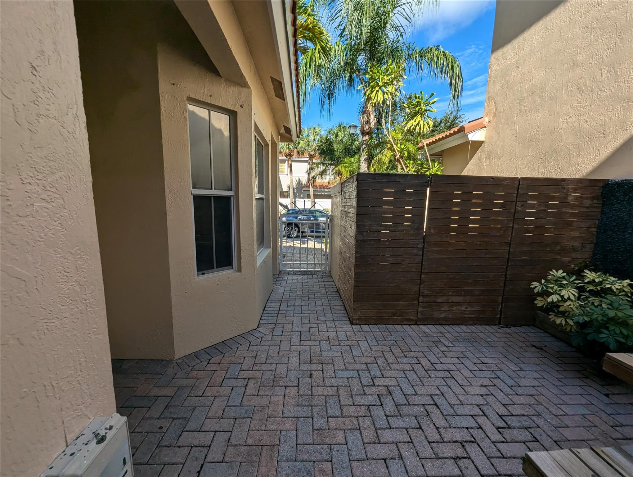 1770 Yellowheart Way Property Photo 5