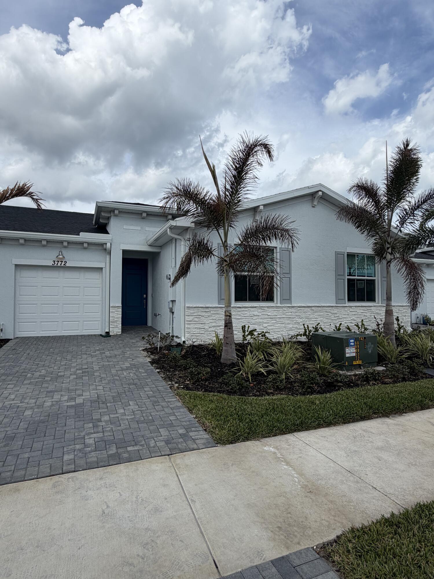 3772 Harborside Avenue Property Photo 1