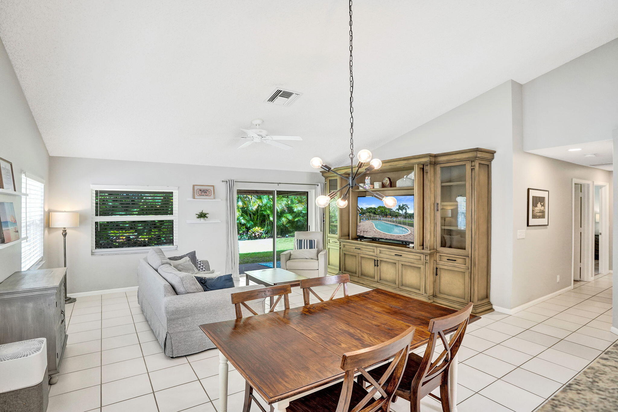 3763 S Lancewood Place Property Photo 8