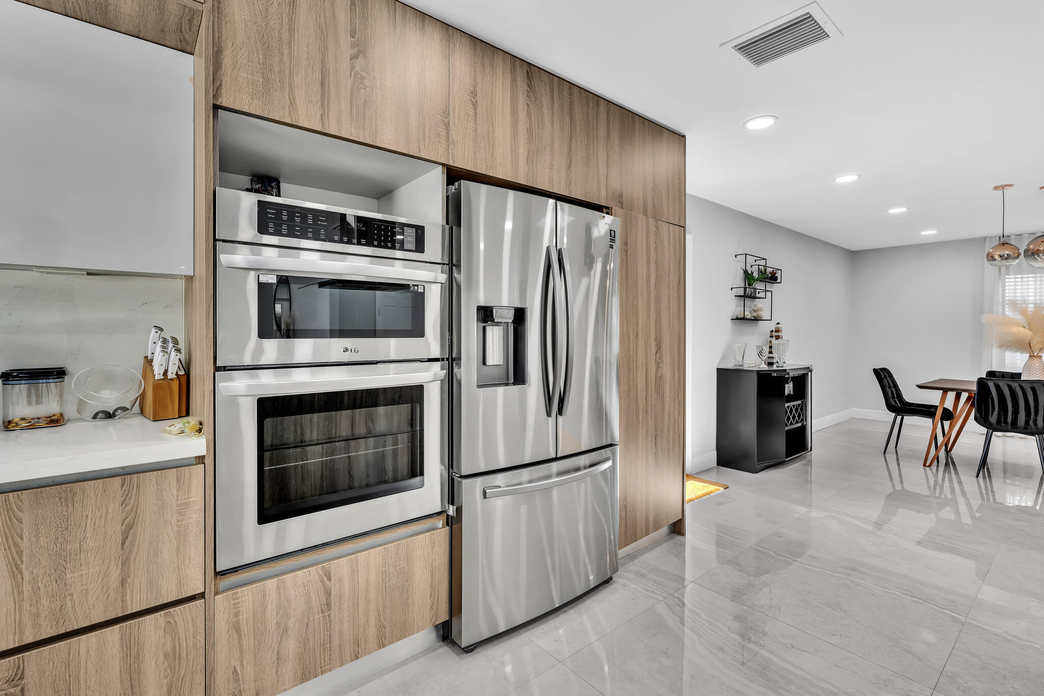 136 Greens Road Property Photo 21