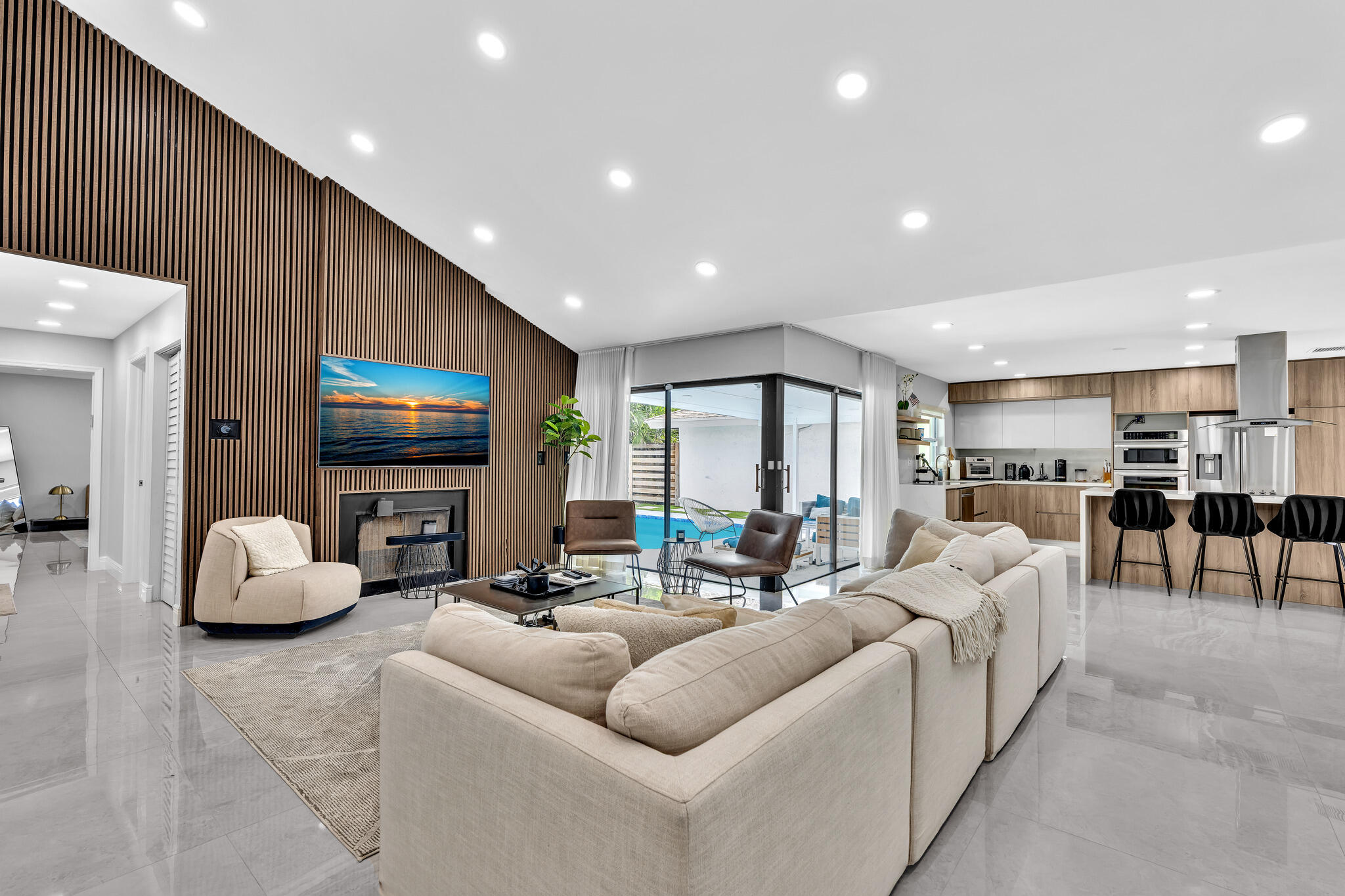 136 Greens Road Property Photo 34