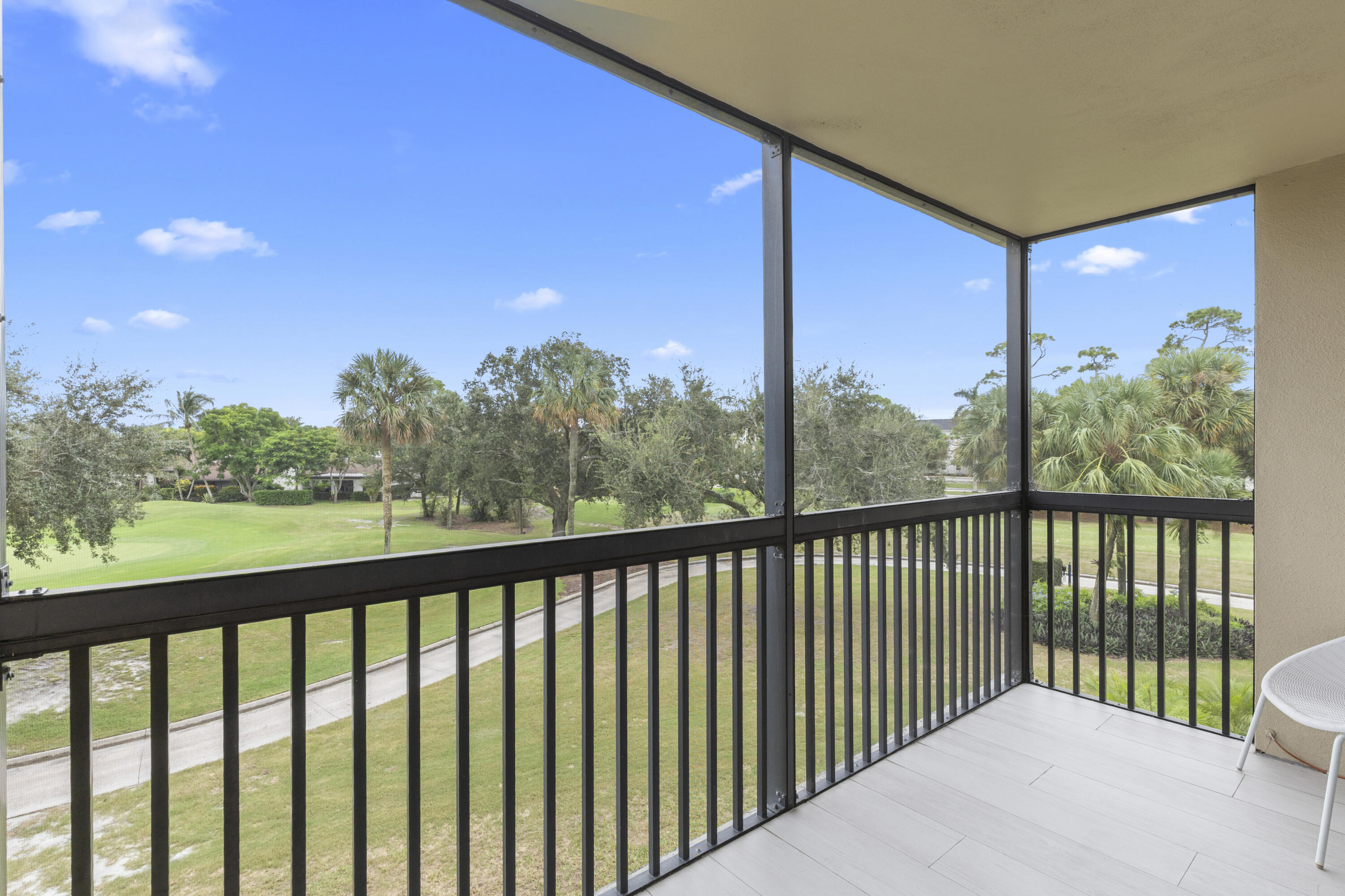 2440 Deer Creek Country Club Boulevard 307-c Property Photo 1