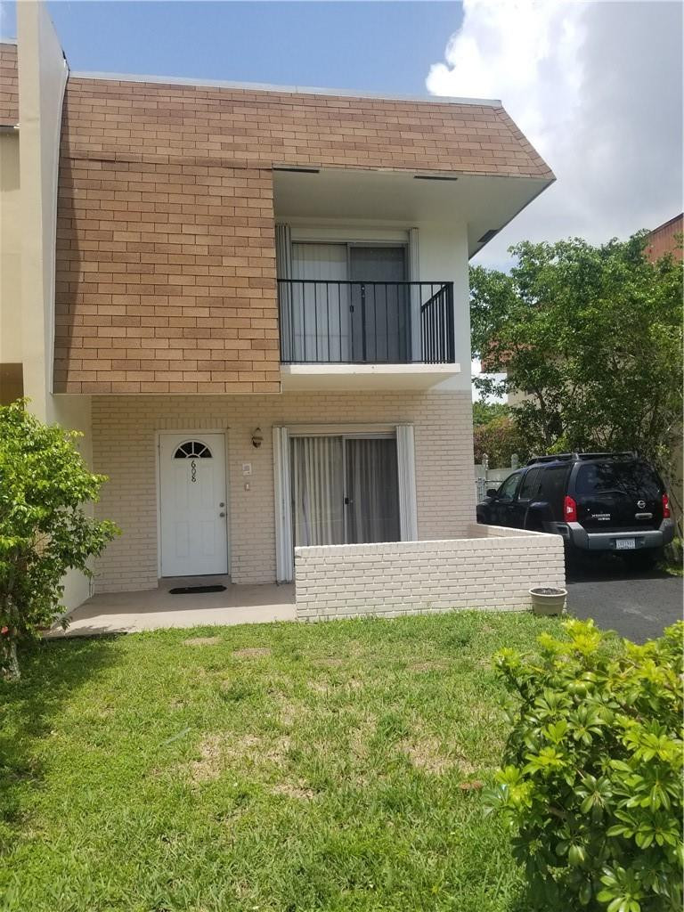 608 Sw 80th Terrace Property Photo 1