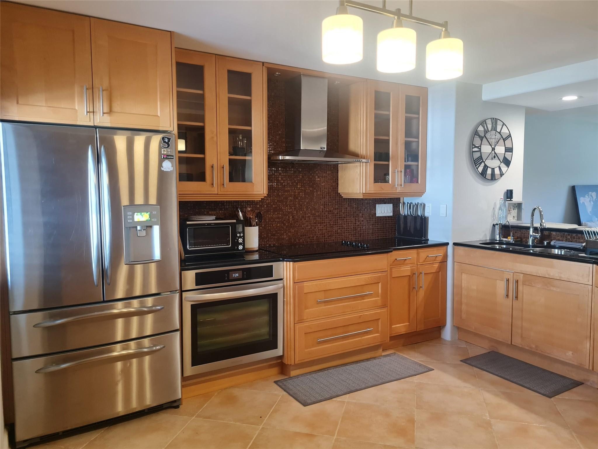 222 N FEDERAL Highway 107 Property Photo 1