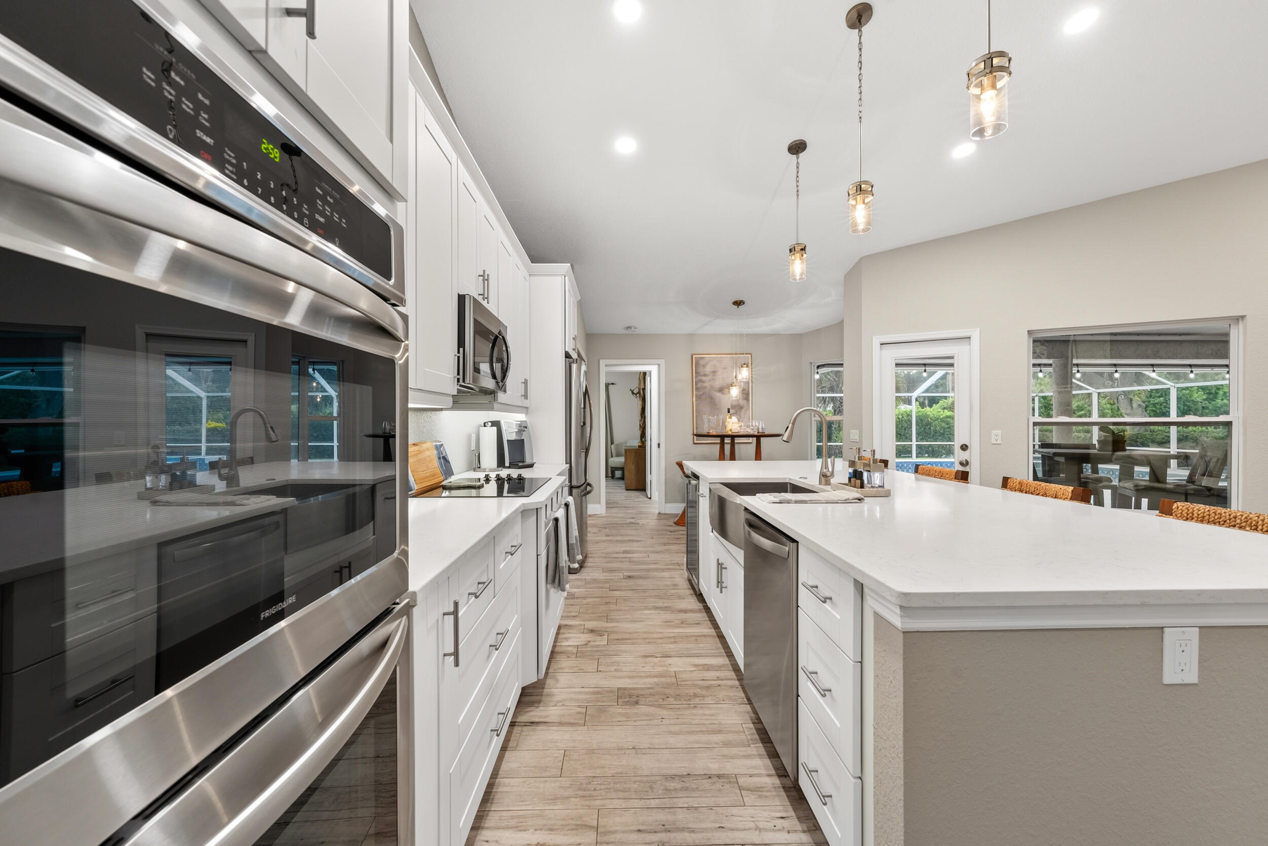 5608 Sw Landing Creek Drive Property Photo 15