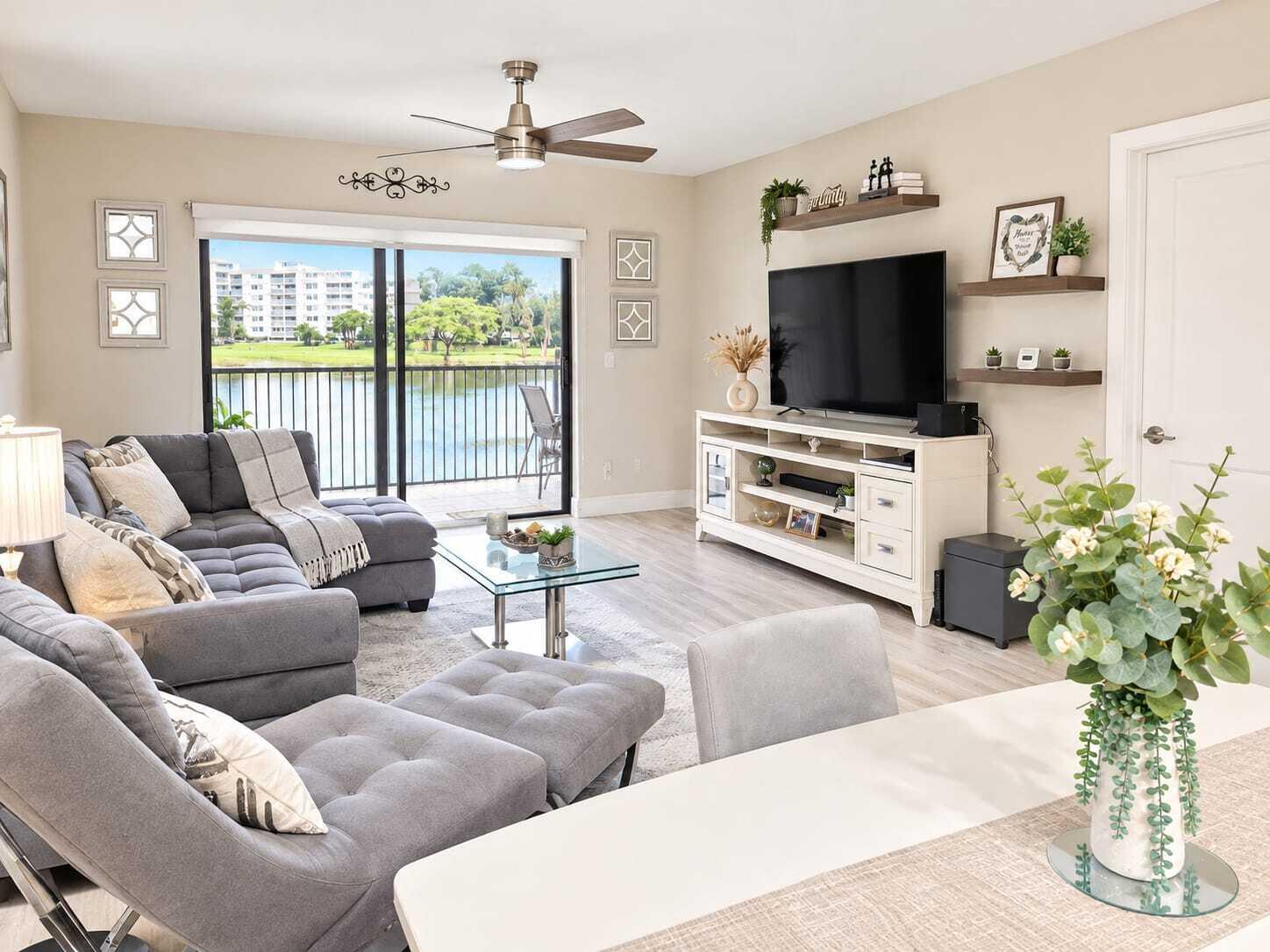 6475 W Oakland Park Boulevard 209 Property Photo 1