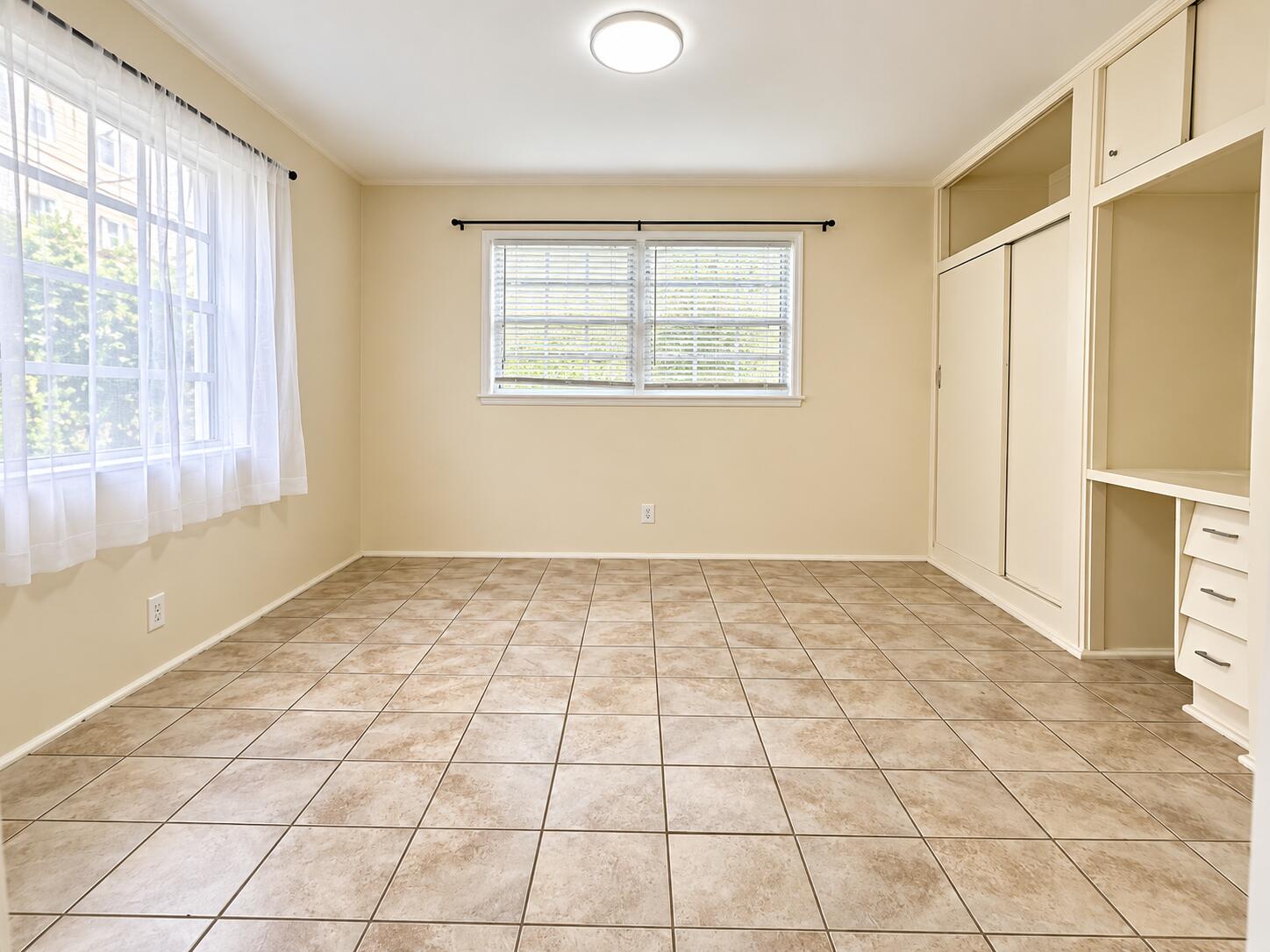 2735 Ne 9th Avenue Unit-b Property Photo 6