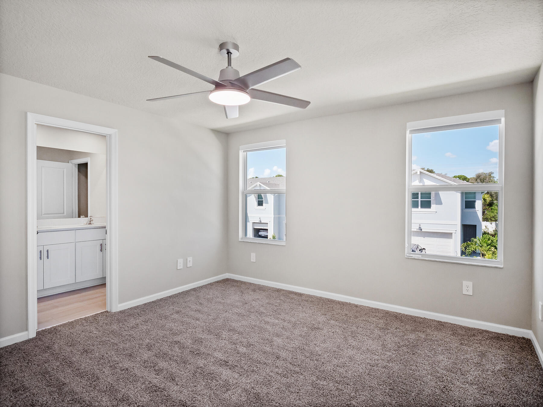 5745 Se Edgewater Circle Property Photo 16