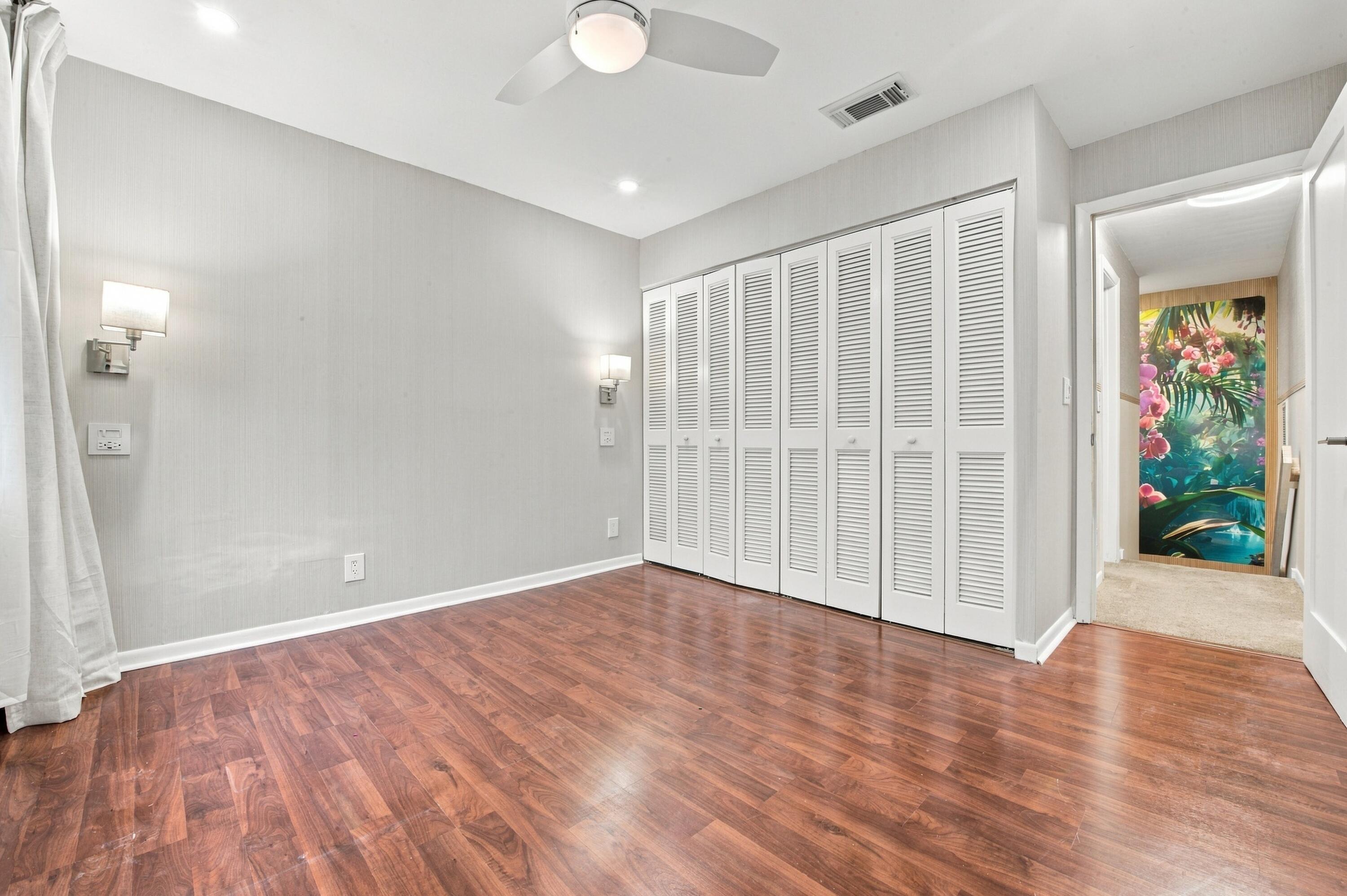 1149 Nw 13th Street Apt 6 Property Photo 17
