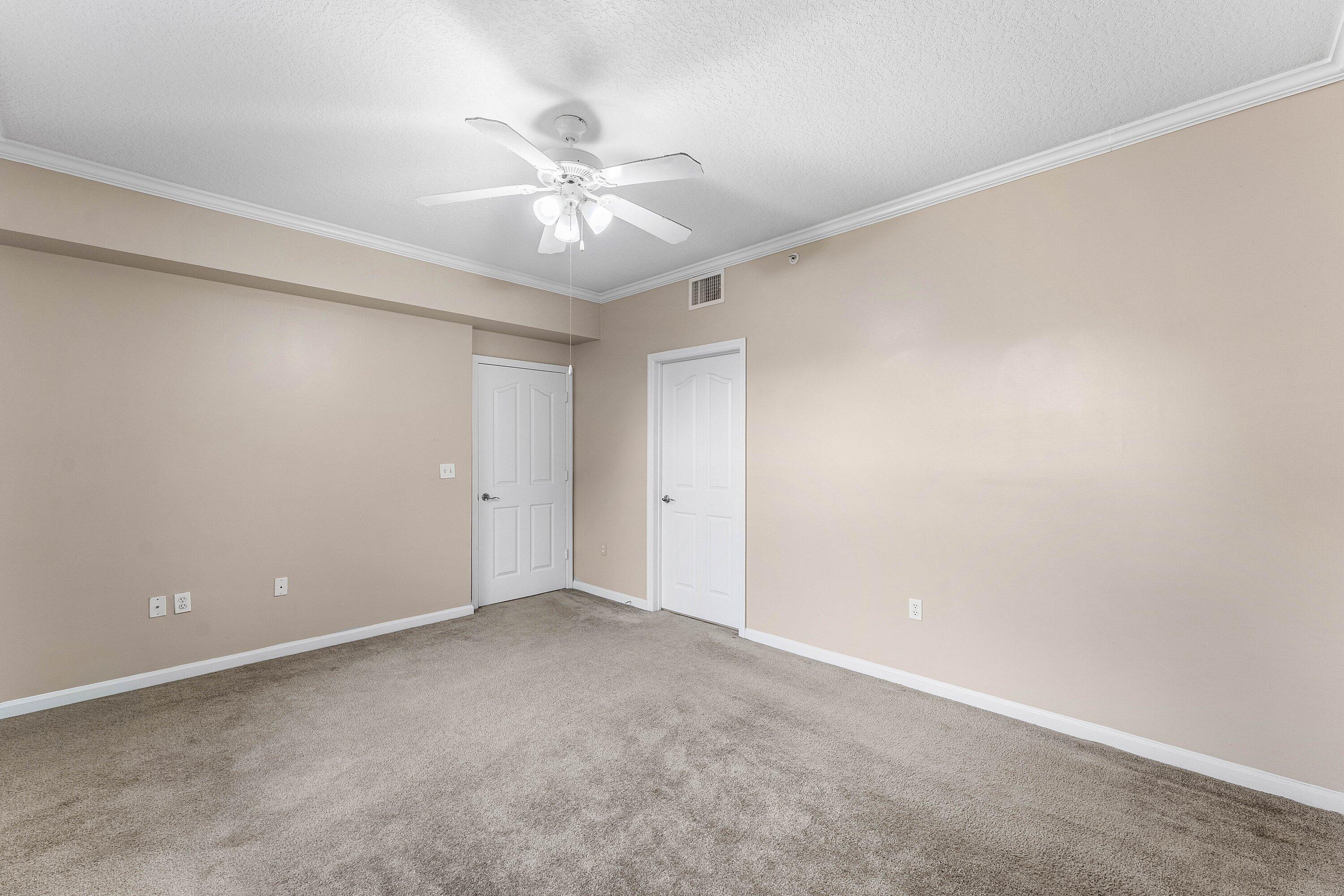 2030 Alta Meadows Lane 1211 Property Photo 18