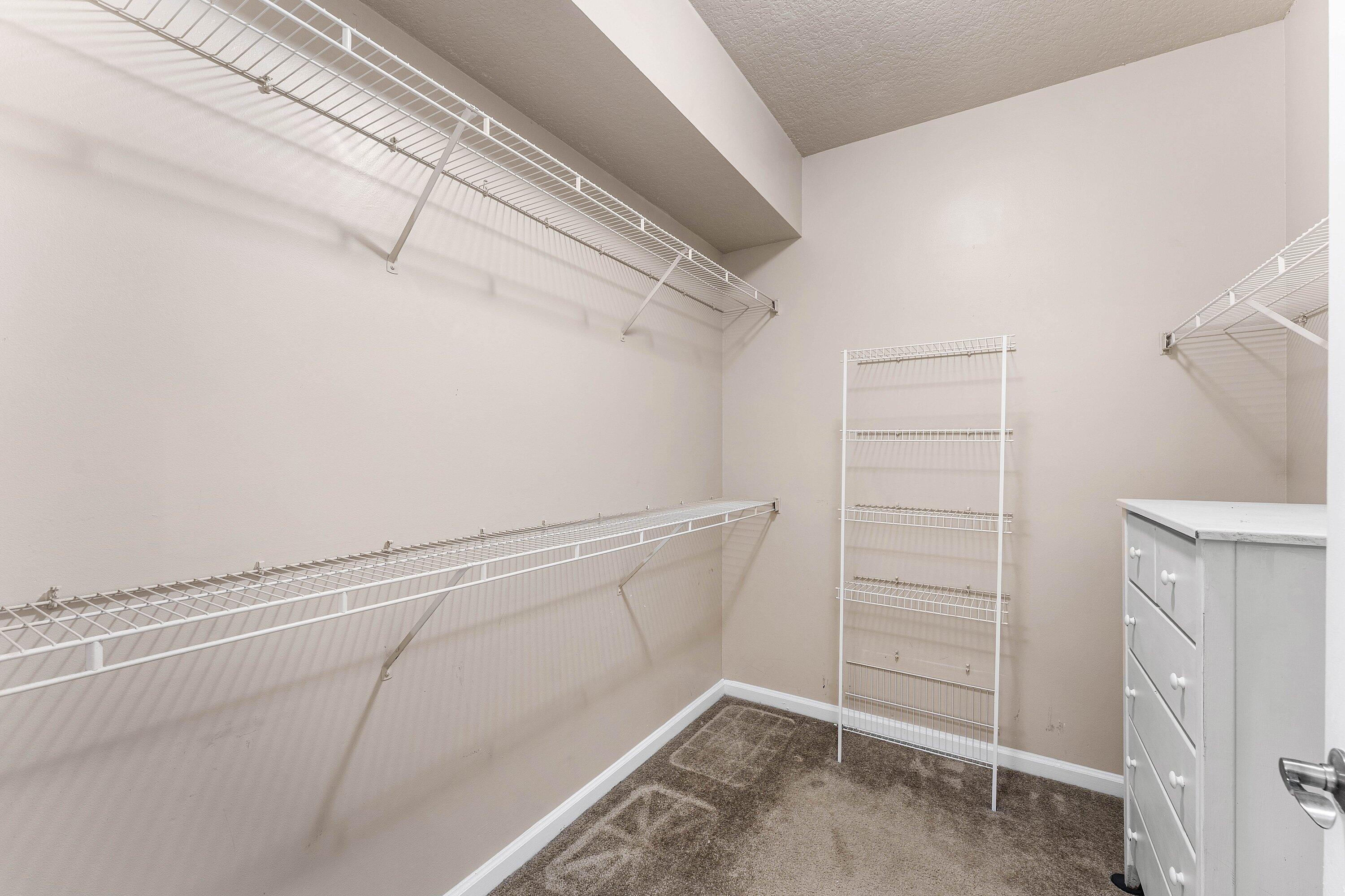 2030 Alta Meadows Lane 1211 Property Photo 21