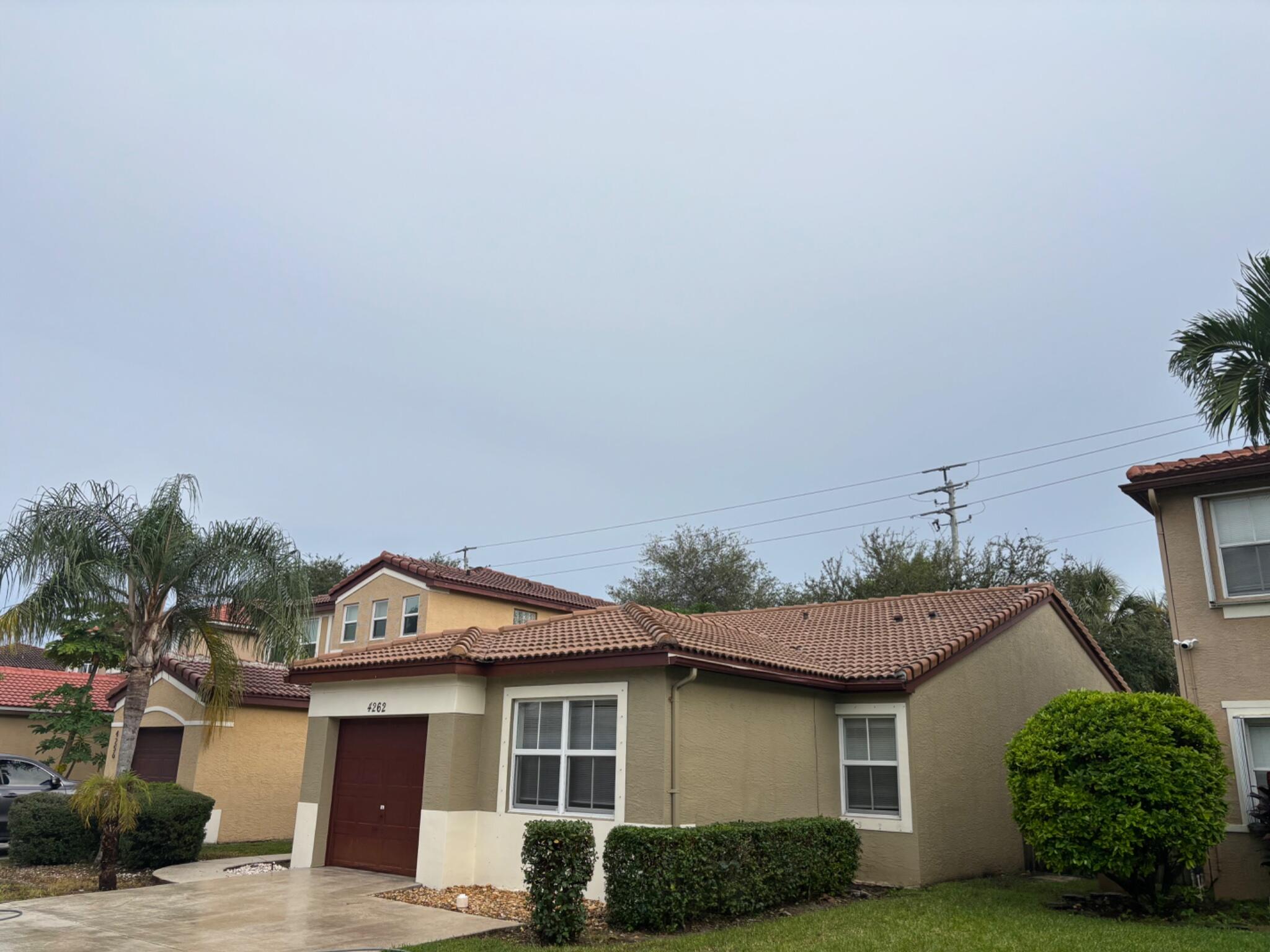 4262 NW 1ST Place Property Photo 1