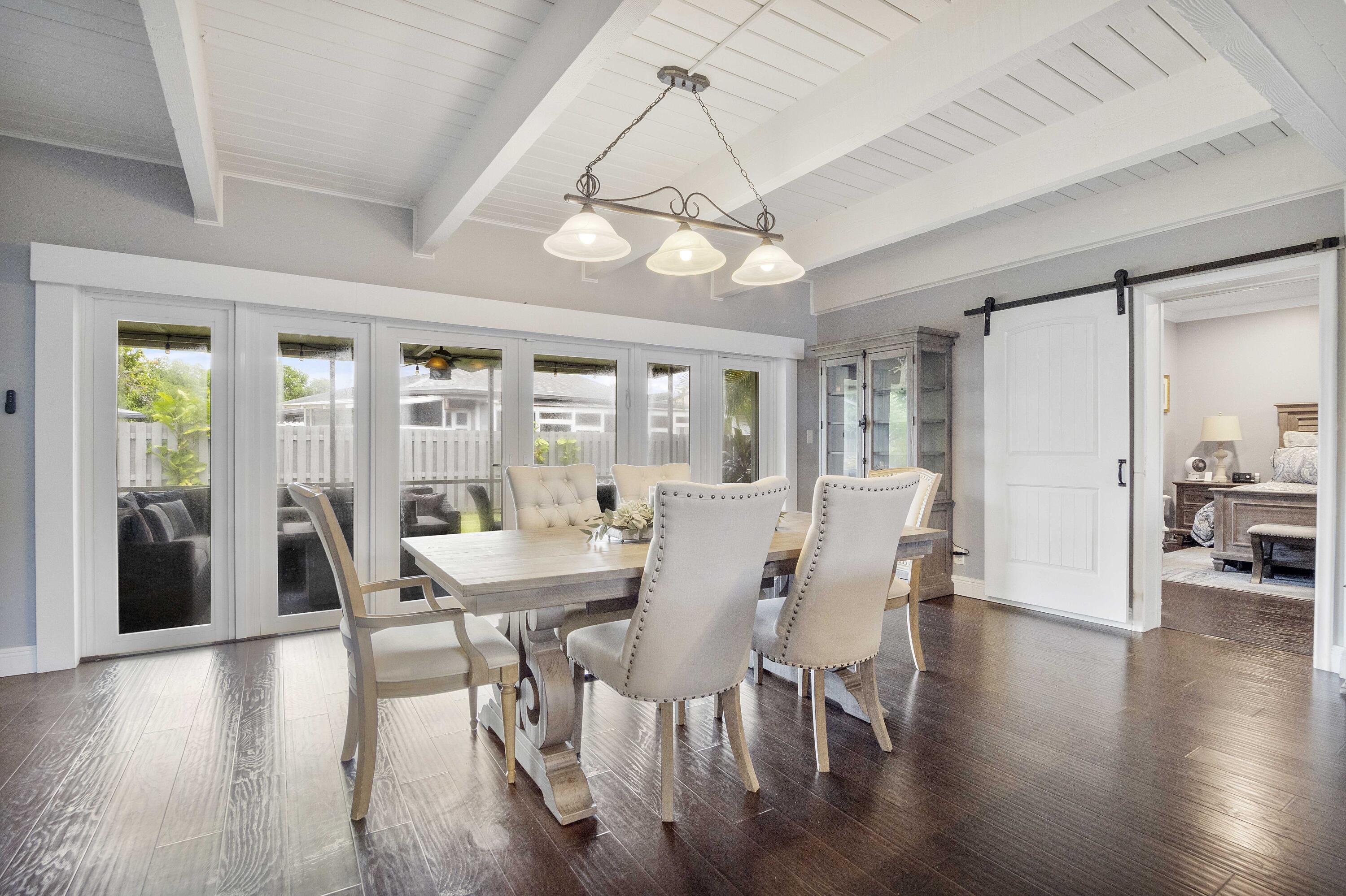 8059 Buttonwood Circle Property Photo 14