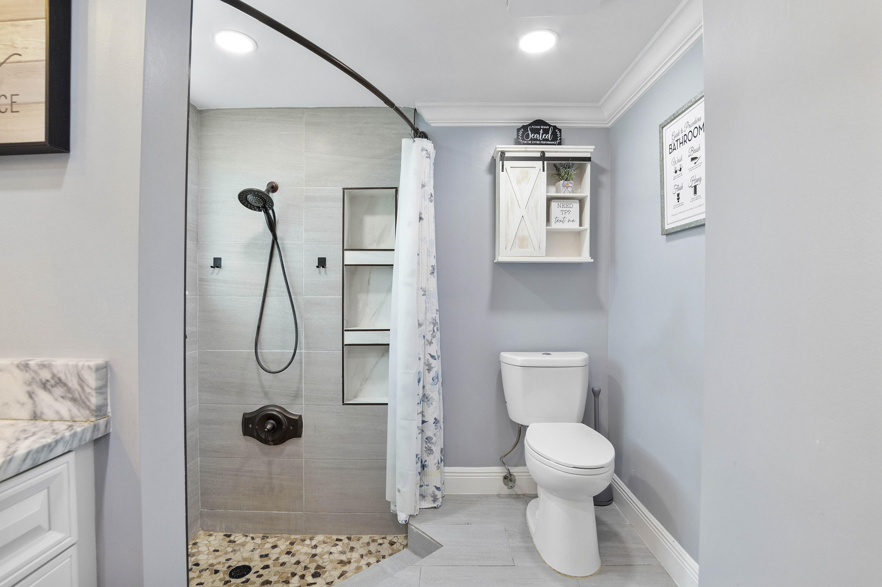 8059 Buttonwood Circle Property Photo 22