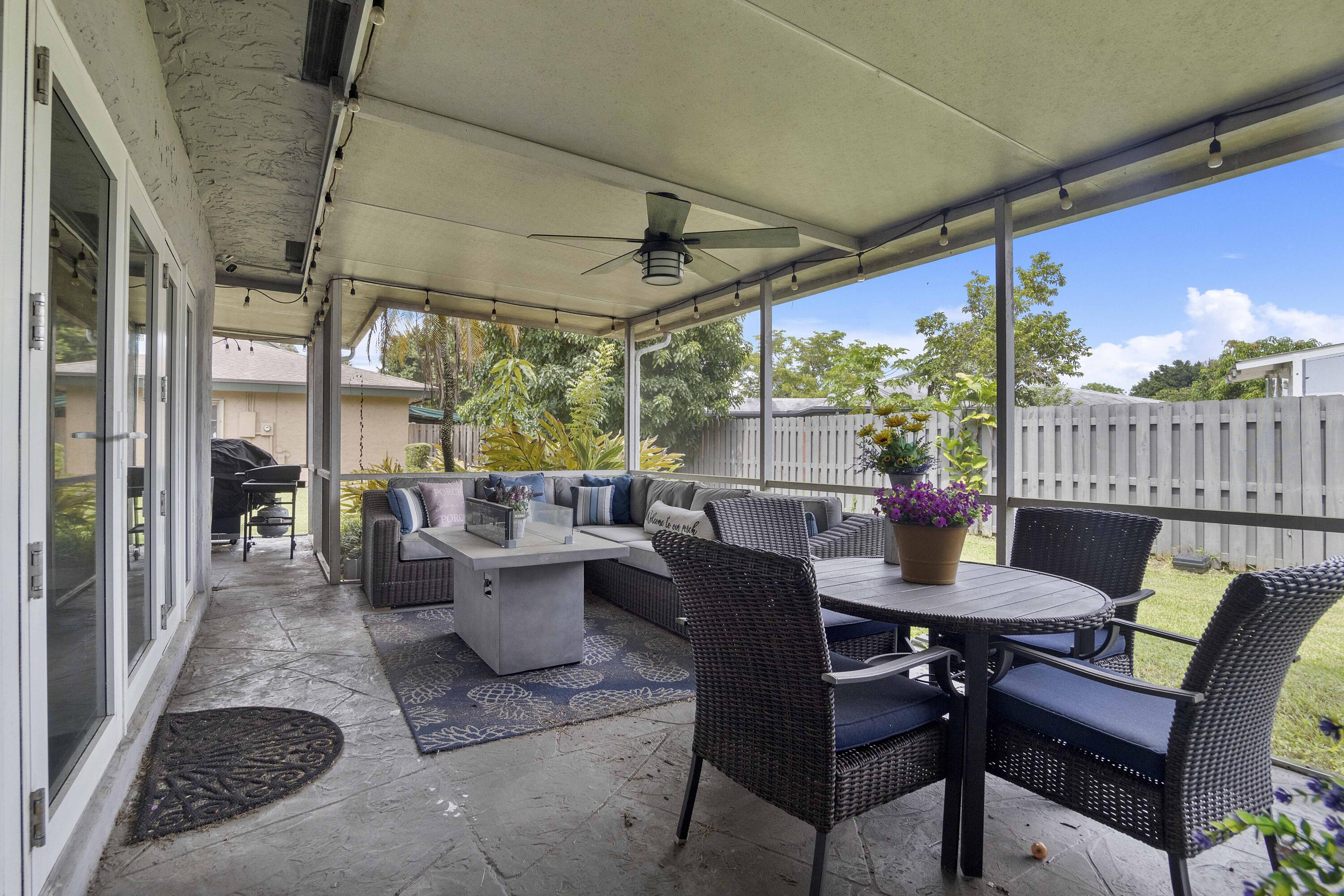 8059 Buttonwood Circle Property Photo 27