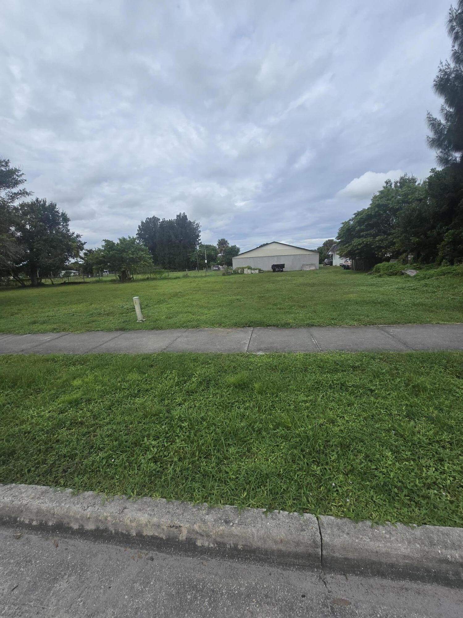 14818 Sw 170th Property Photo 2