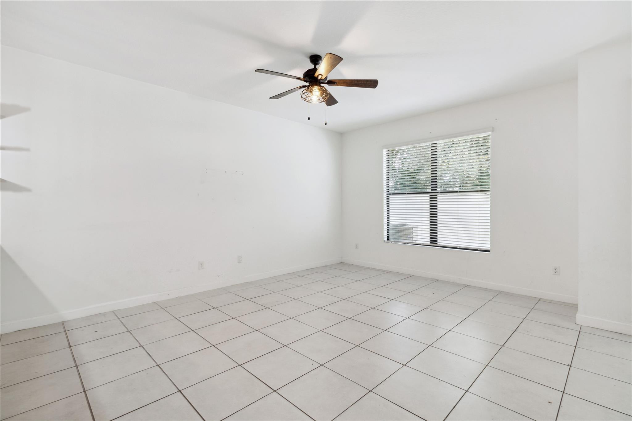 1002 Sweet Briar Lane Property Photo 15