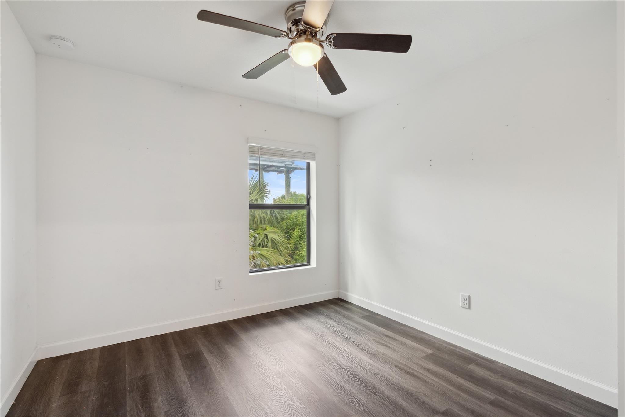 1002 Sweet Briar Lane Property Photo 25