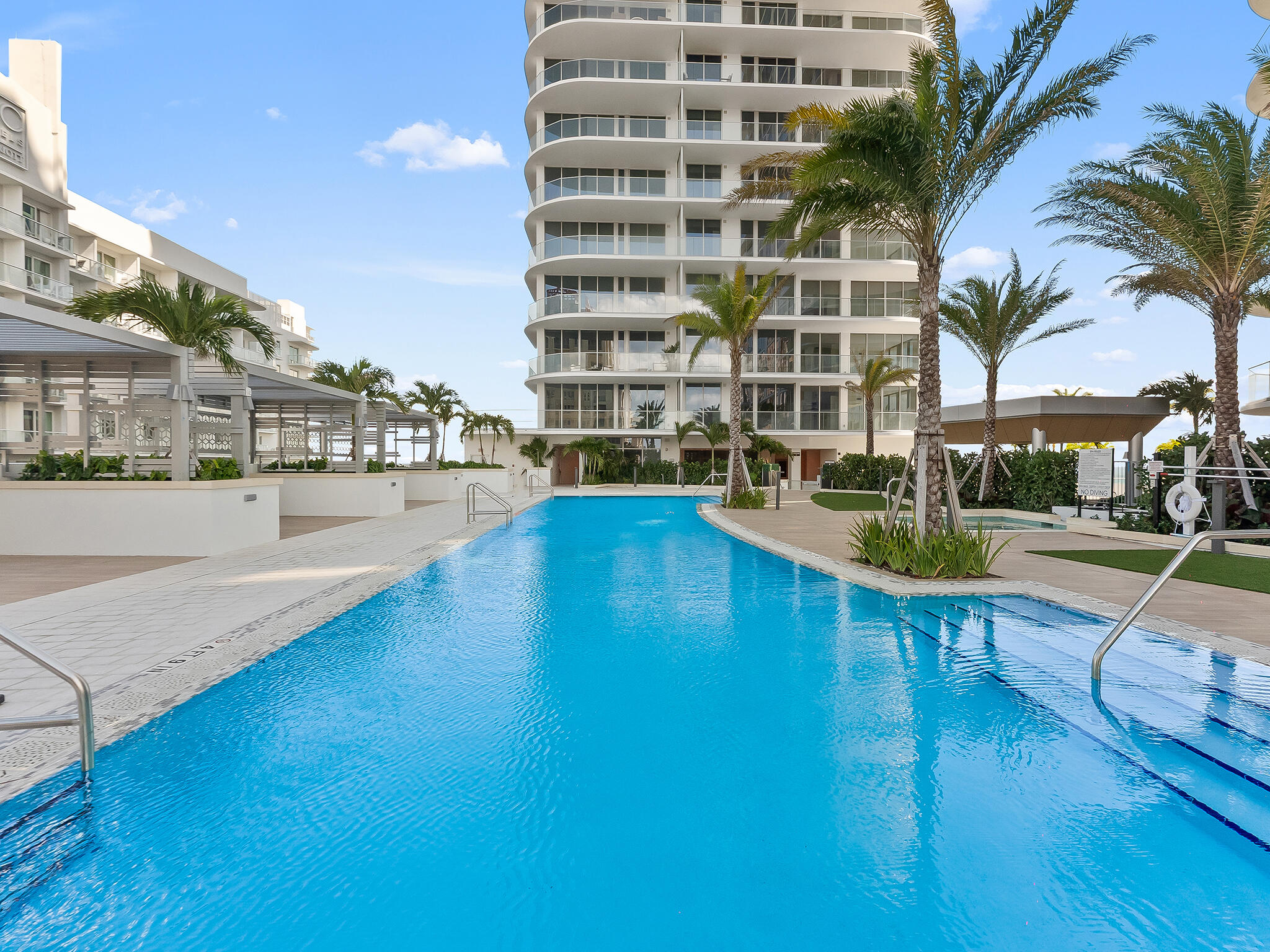 153 N Seabreeze Boulevard 704 Property Photo 45