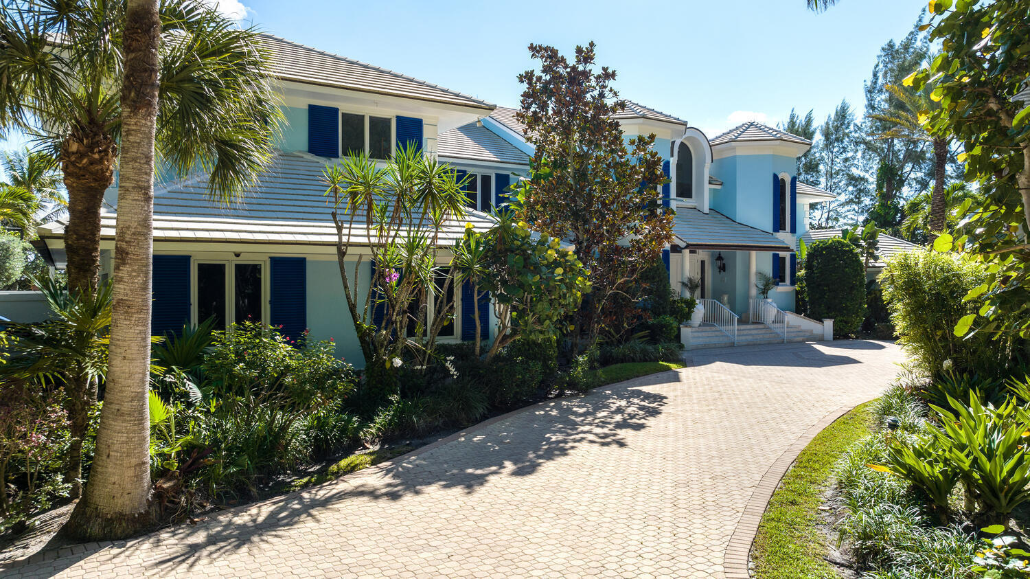 2999 N Ocean Boulevard Property Photo 1
