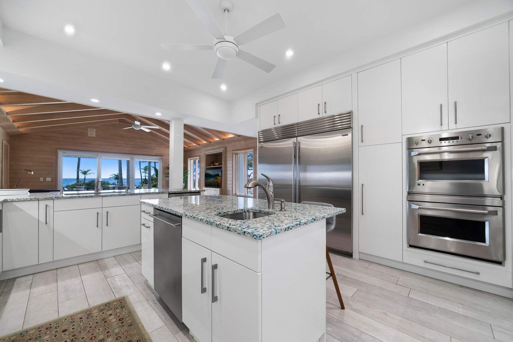 2999 N Ocean Boulevard Property Photo 40