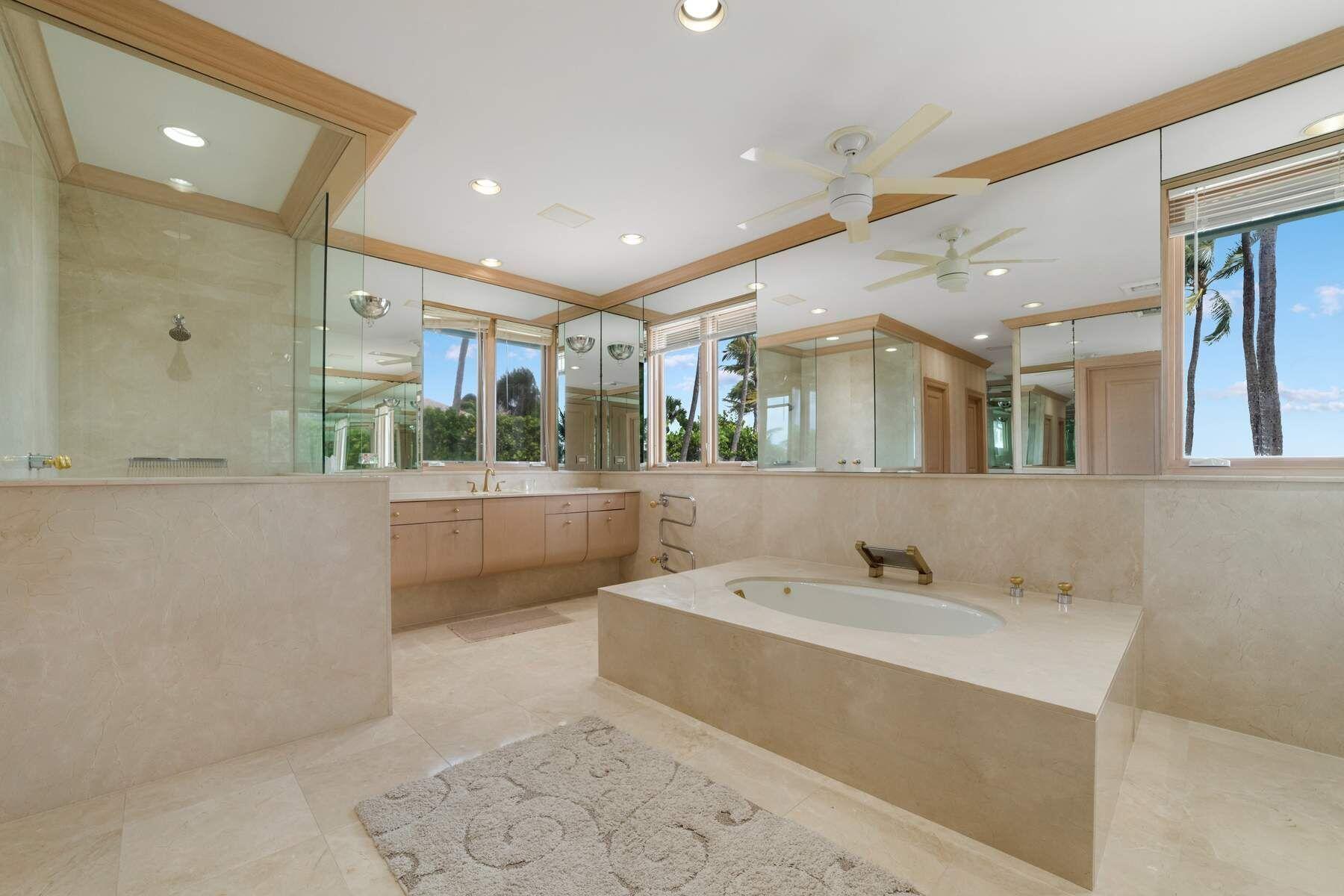 2999 N Ocean Boulevard Property Photo 60