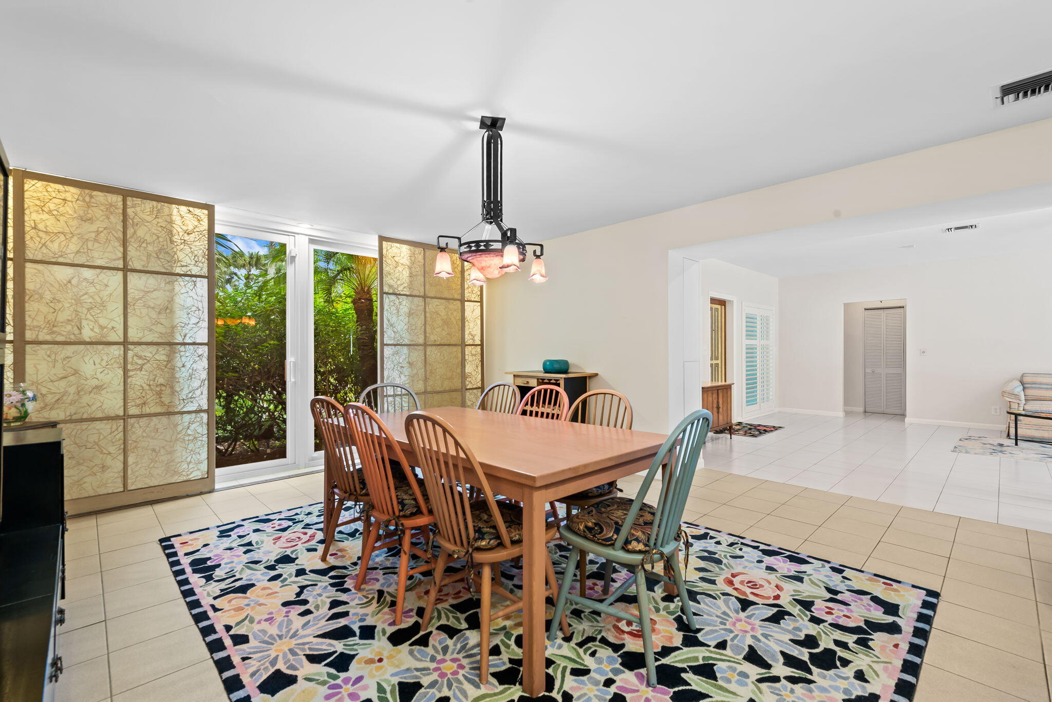 1322 Monroe Street Property Photo 5
