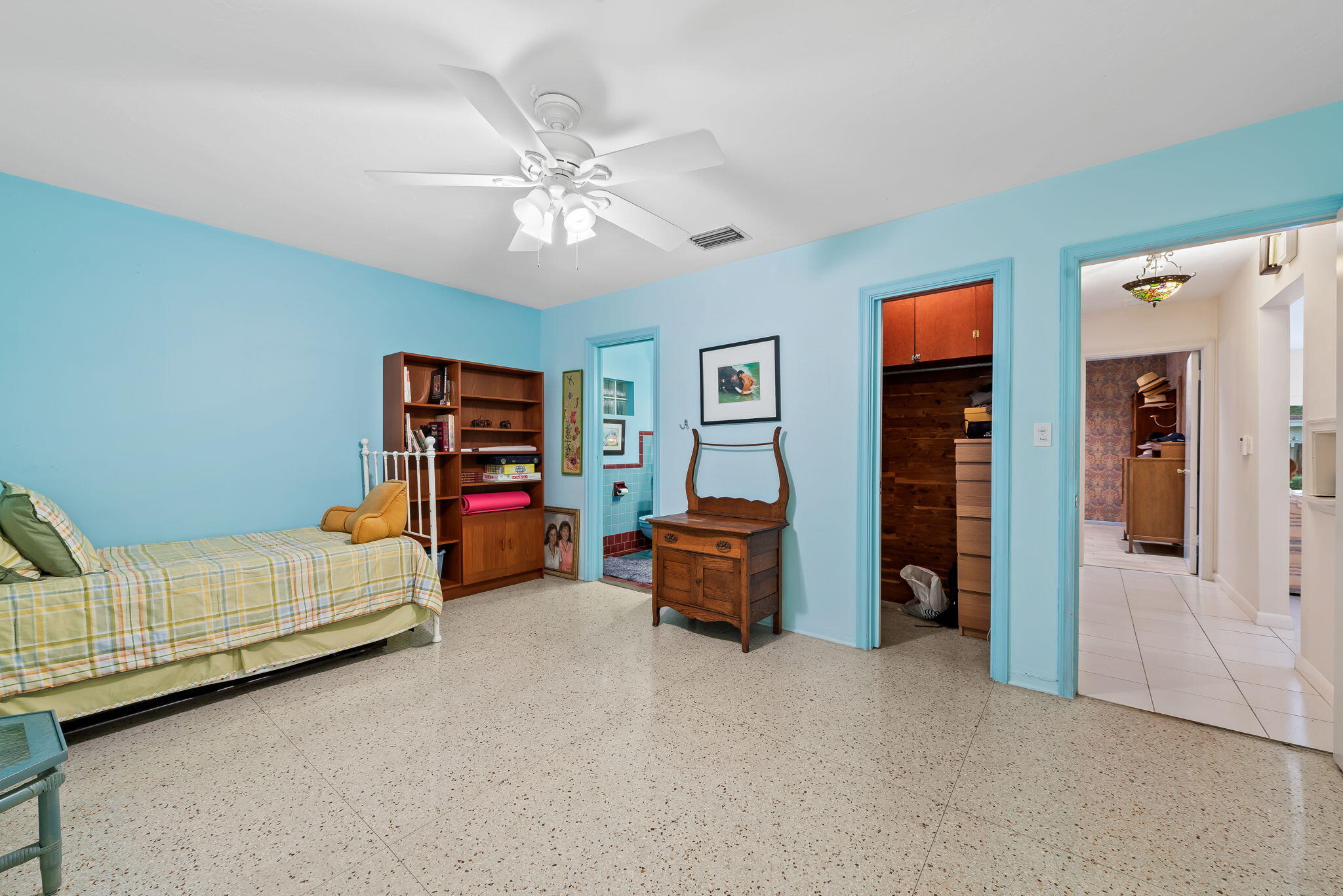 1322 Monroe Street Property Photo 21